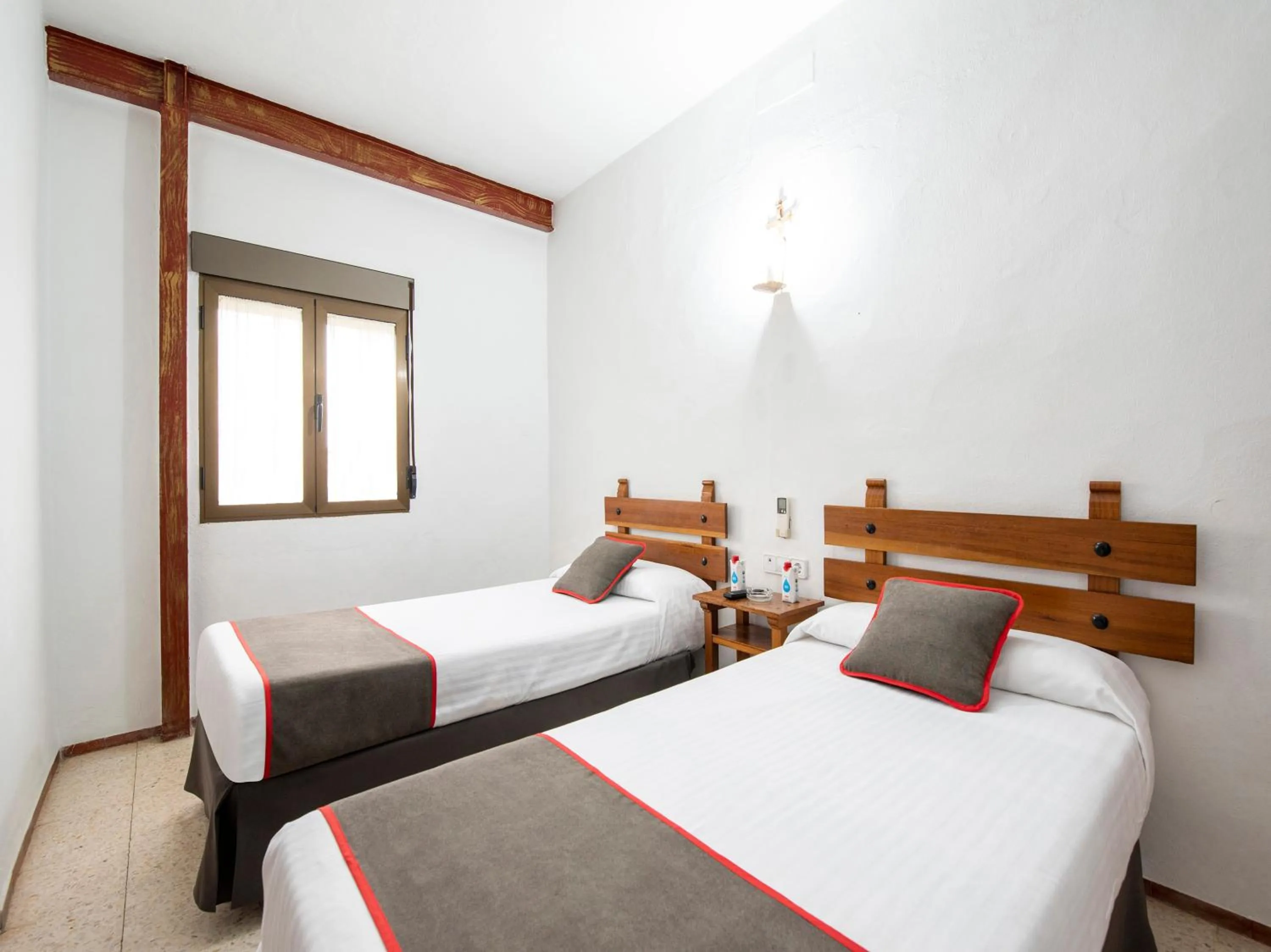 Bed in Hostal Santiago