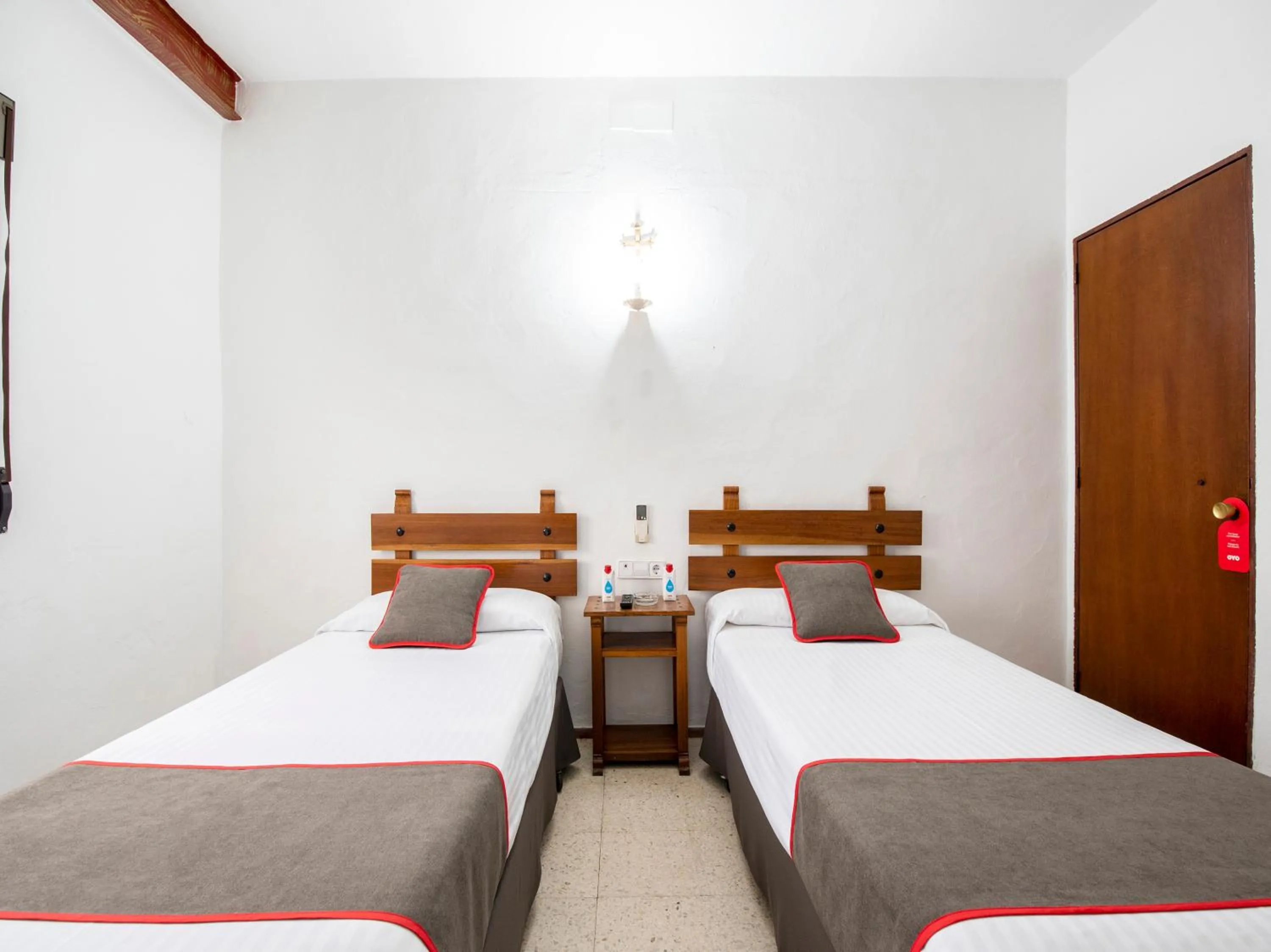 Bed in Hostal Santiago