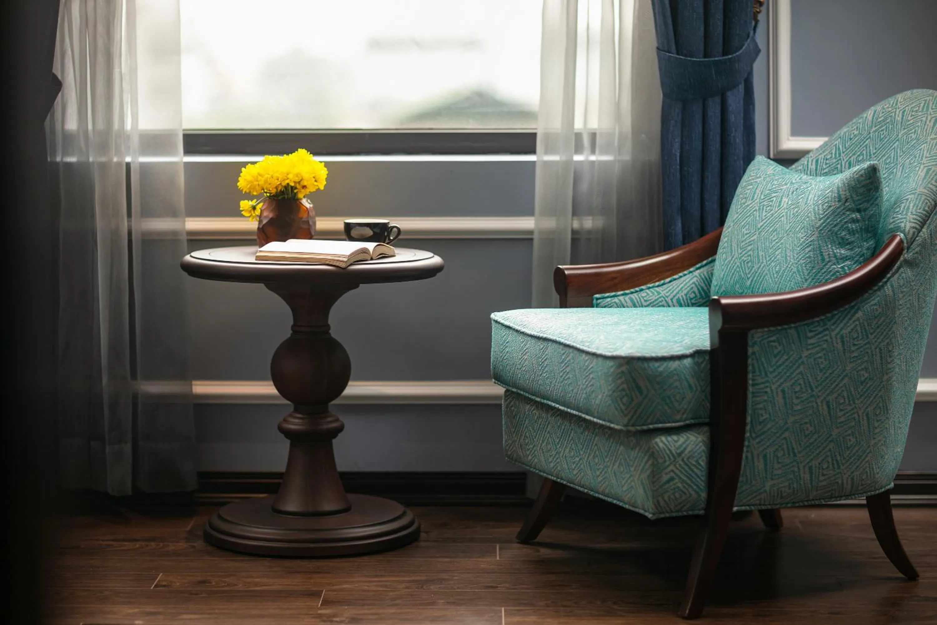 Seating area in Romantique Hotel De Hanoi