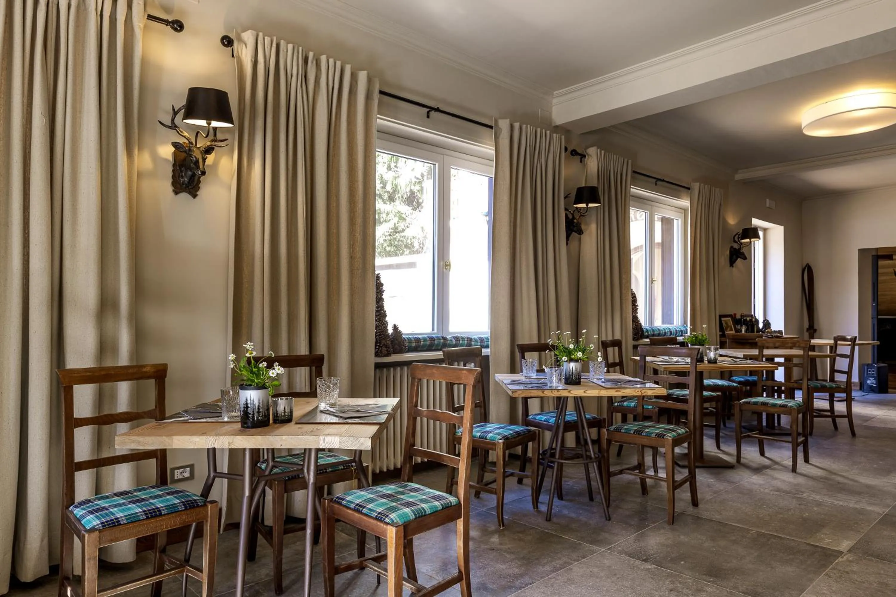 Restaurant/places to eat in Aparthotel Claviere
