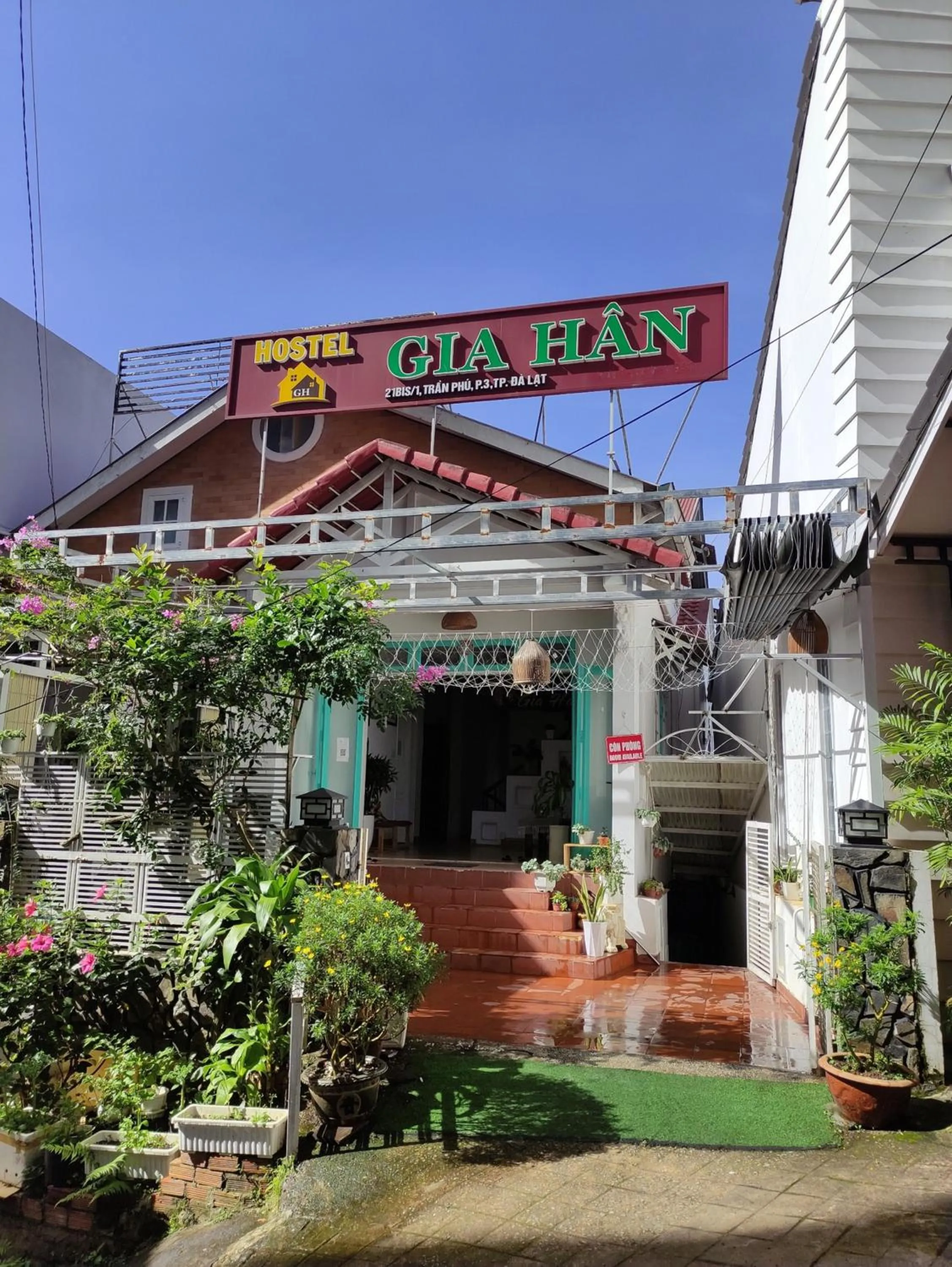 Property building in Gia Hân Hotel