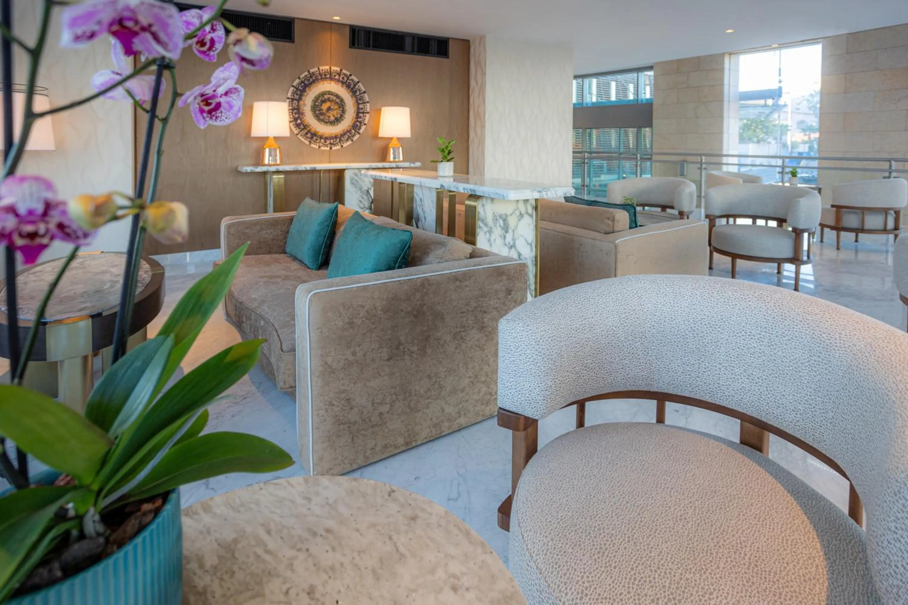 Restaurant/places to eat in Signia by Hilton