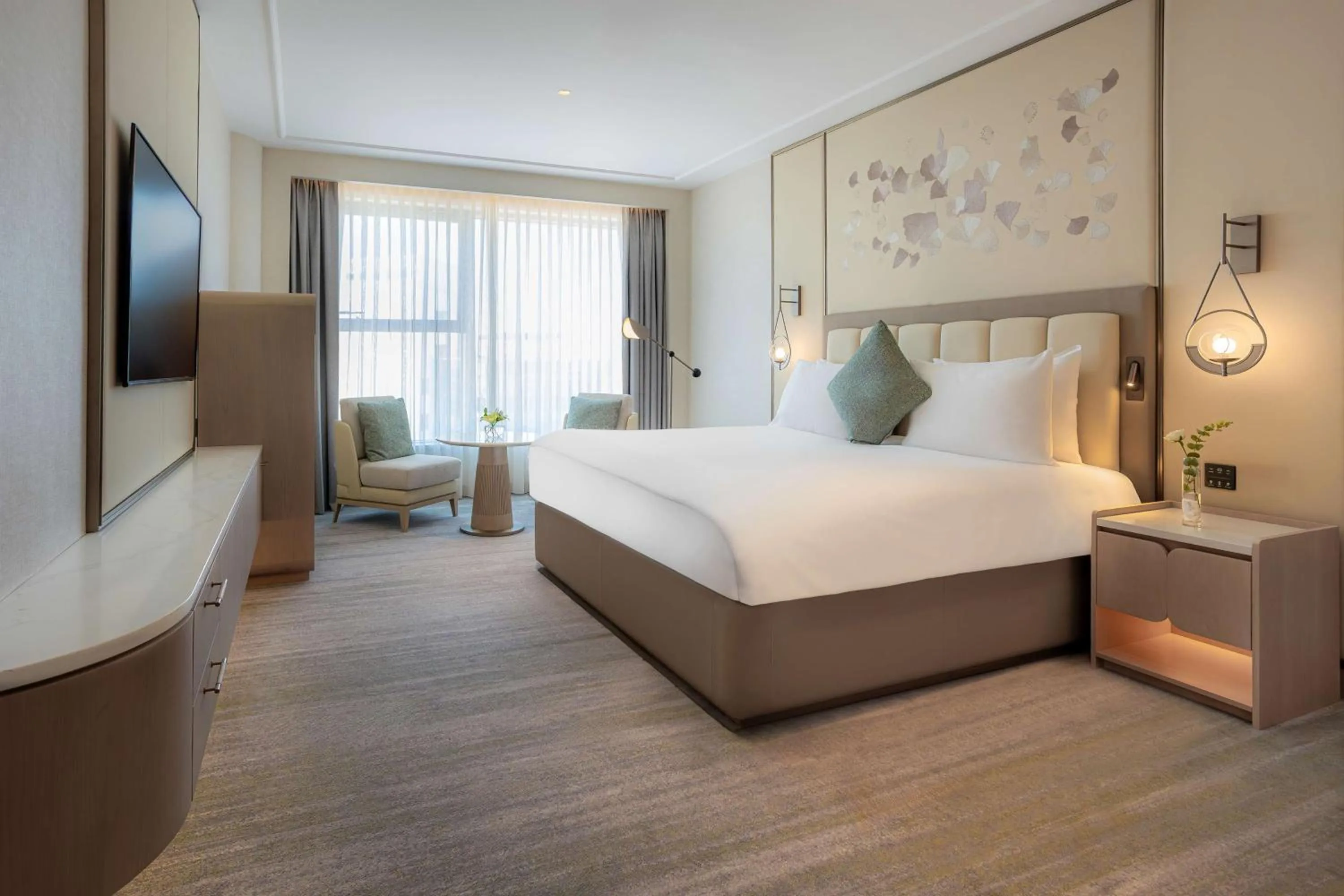 Bed in Kempinski Hotel Amman