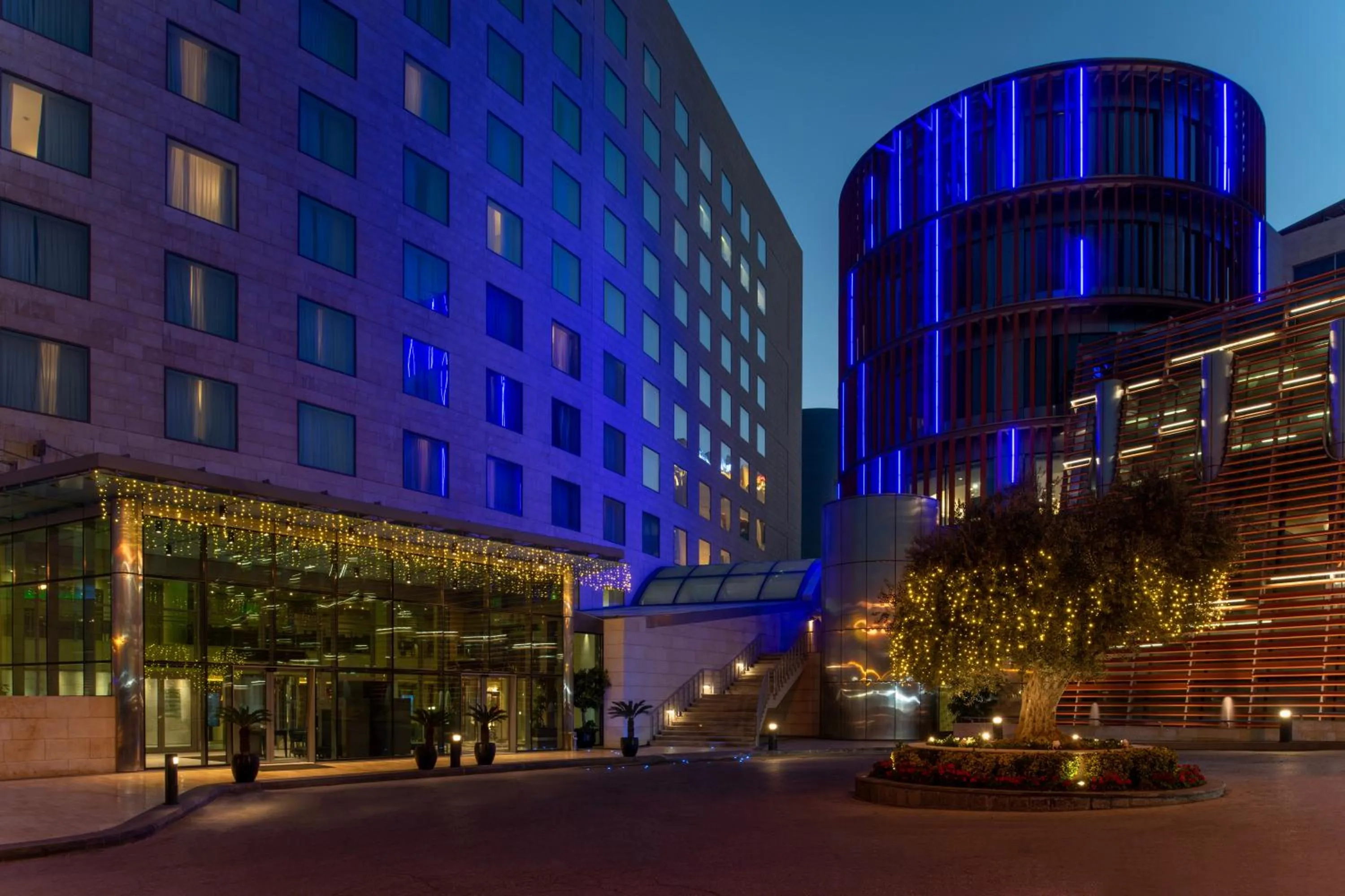 Property building in Signia by Hilton