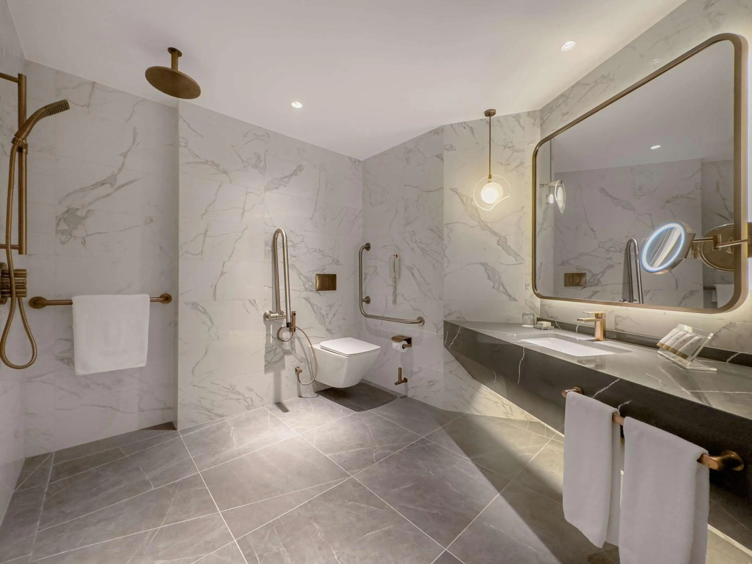 Bathroom in Kempinski Hotel Amman