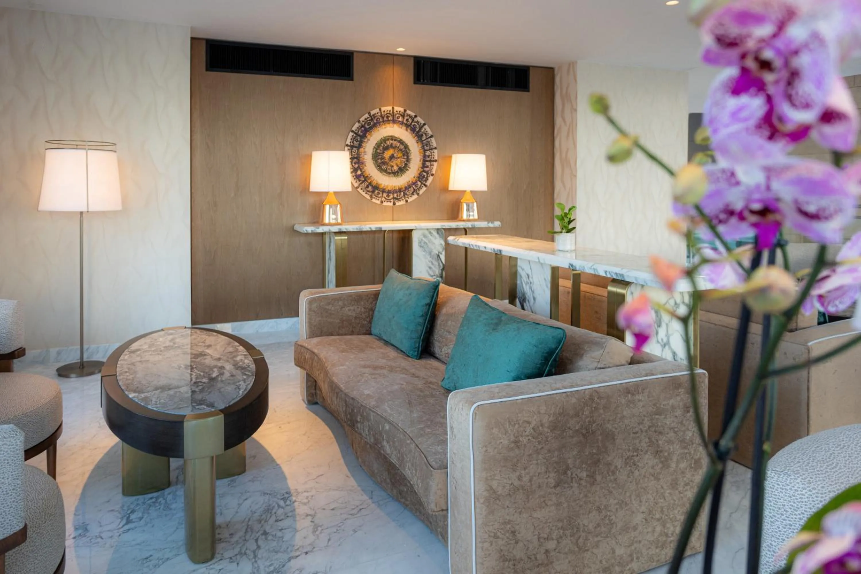 Restaurant/places to eat in Signia by Hilton