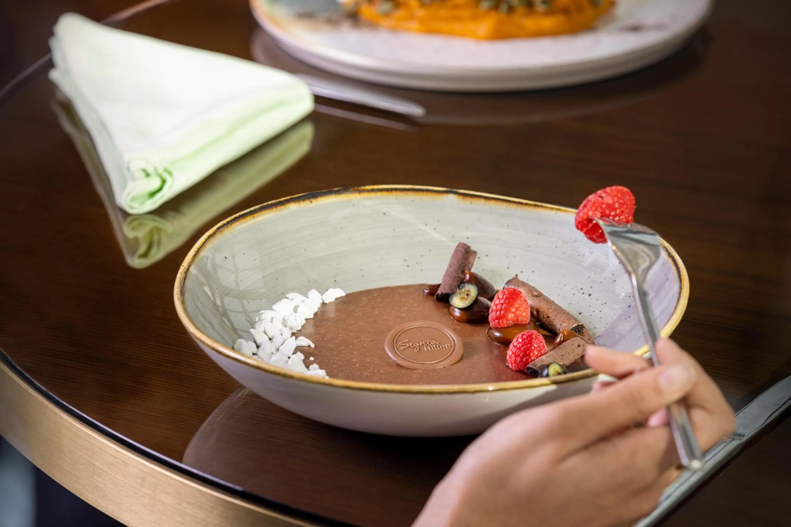 Restaurant/places to eat in Signia by Hilton