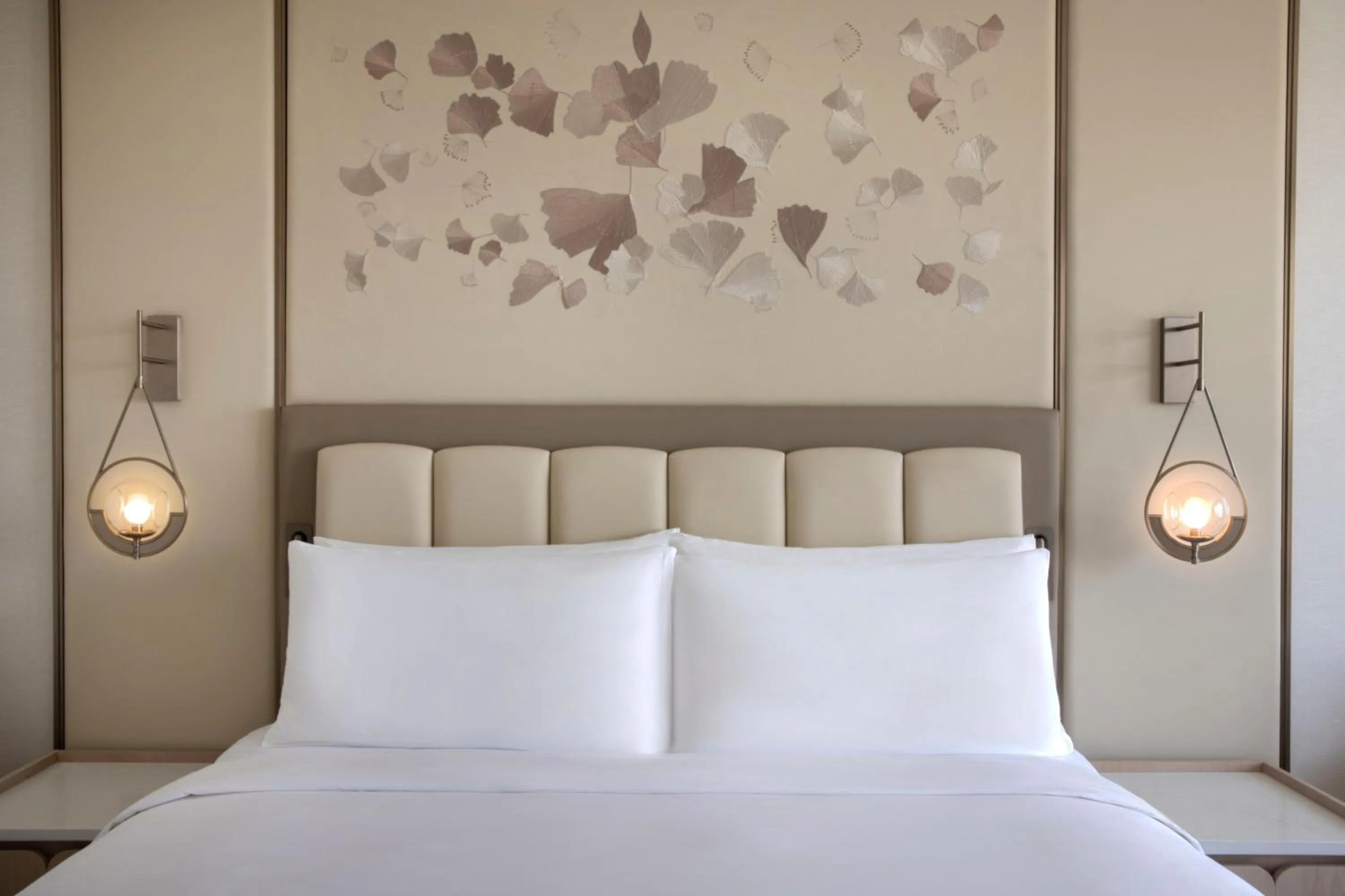 Bedroom, Bed in Signia by Hilton
