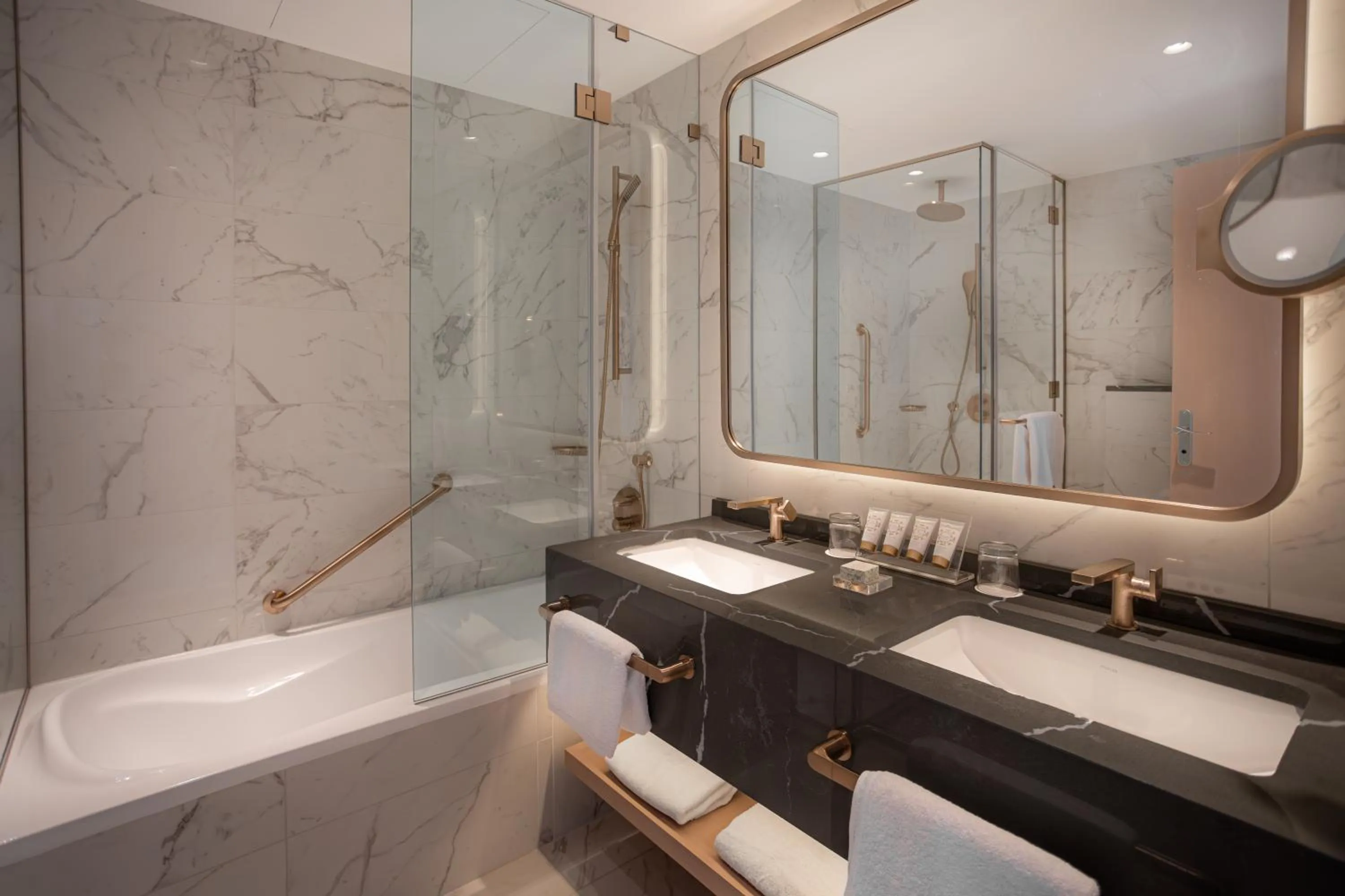 Shower in Kempinski Hotel Amman