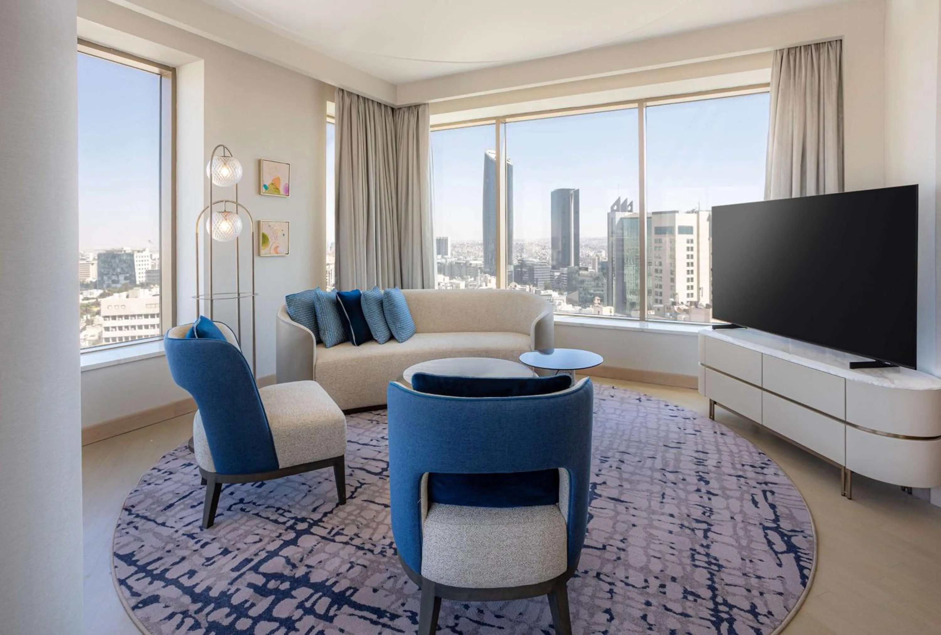 Living room in Kempinski Hotel Amman