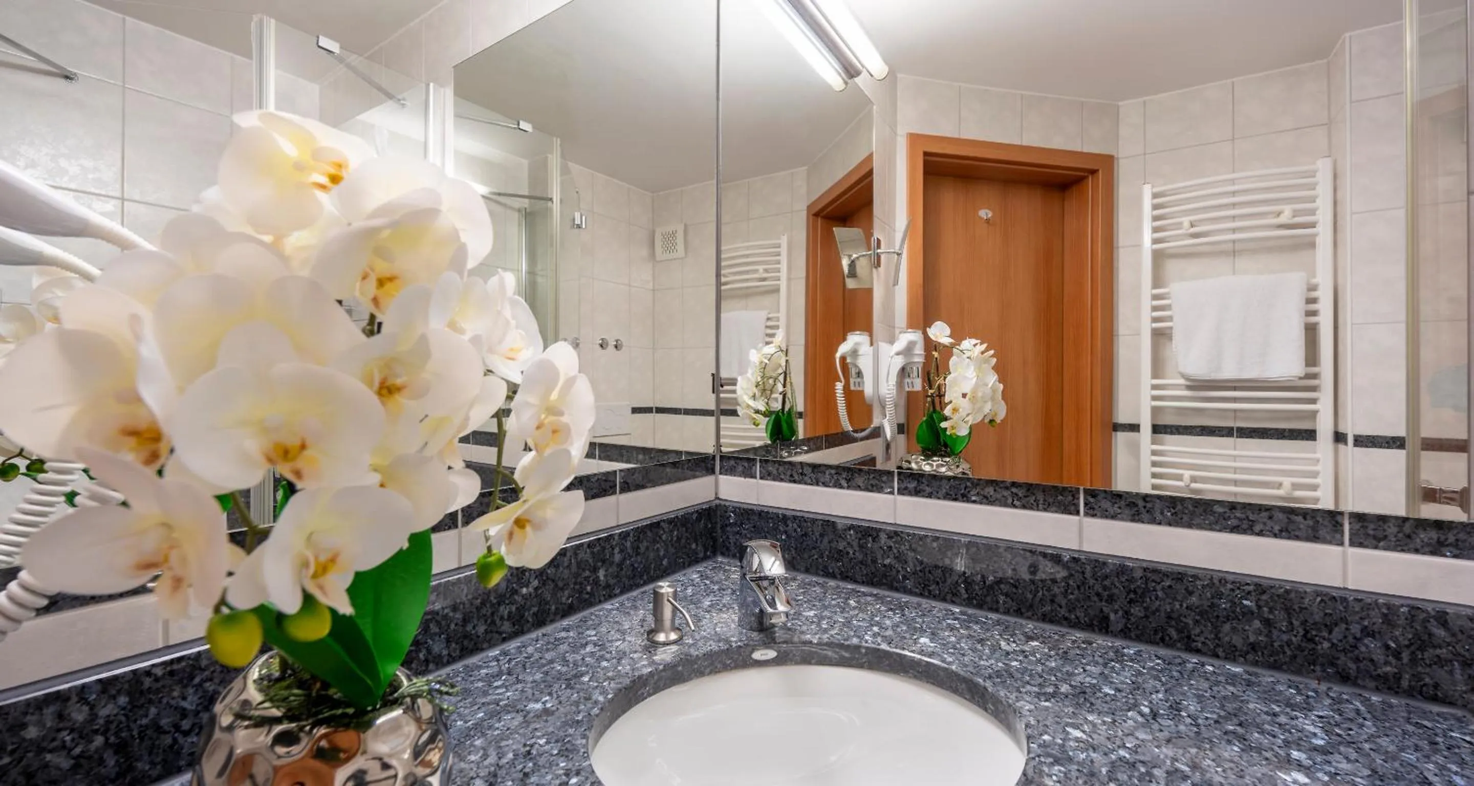 Bathroom in PLAZA INN Heilbronn