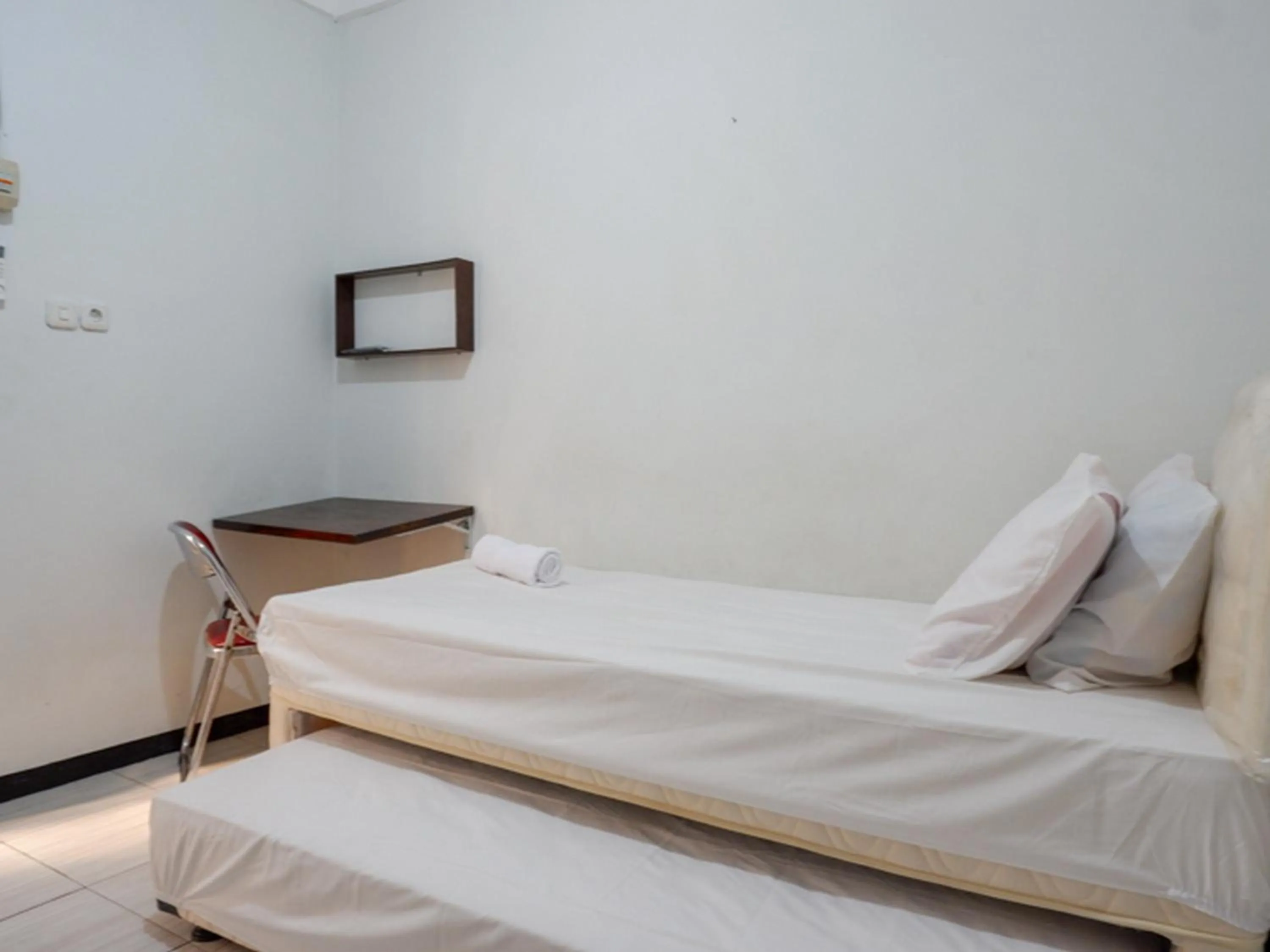 Bed in KoolKost Syariah near RSUP Dr Kariadi Semarang Minimum Stay 6 nights