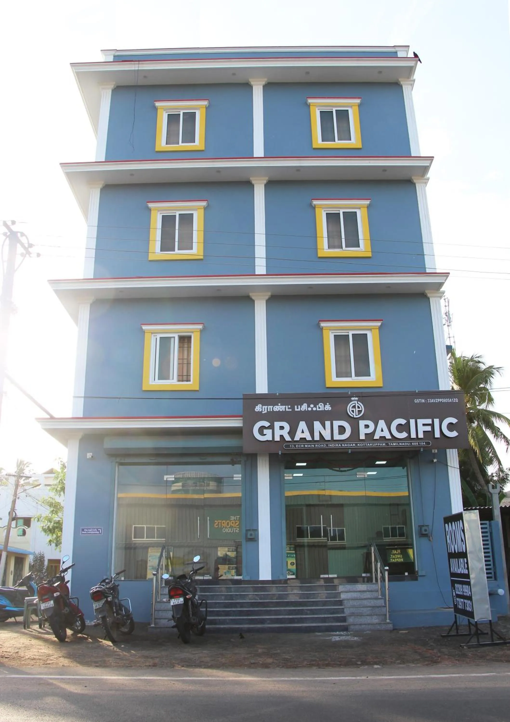 Property building in Grand Pacific