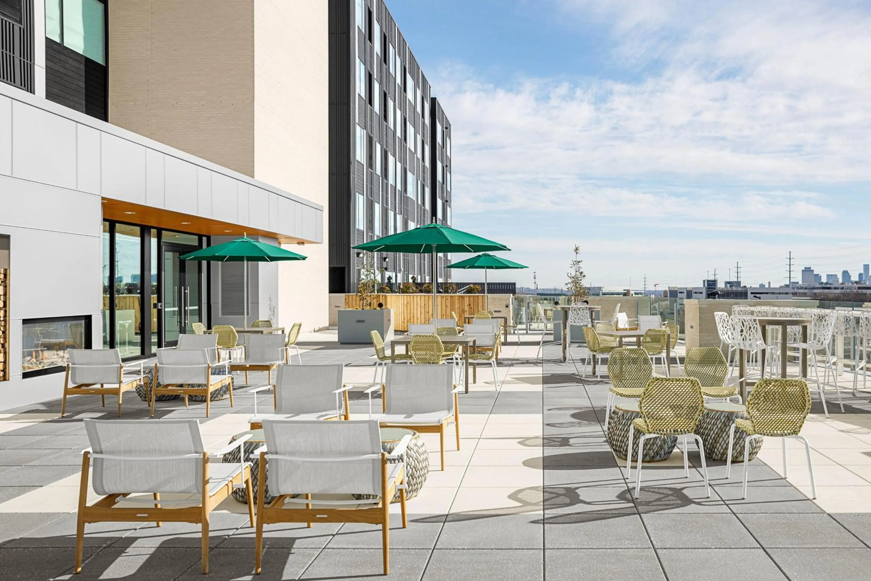 Swimming pool in Element Nashville Vanderbilt West End