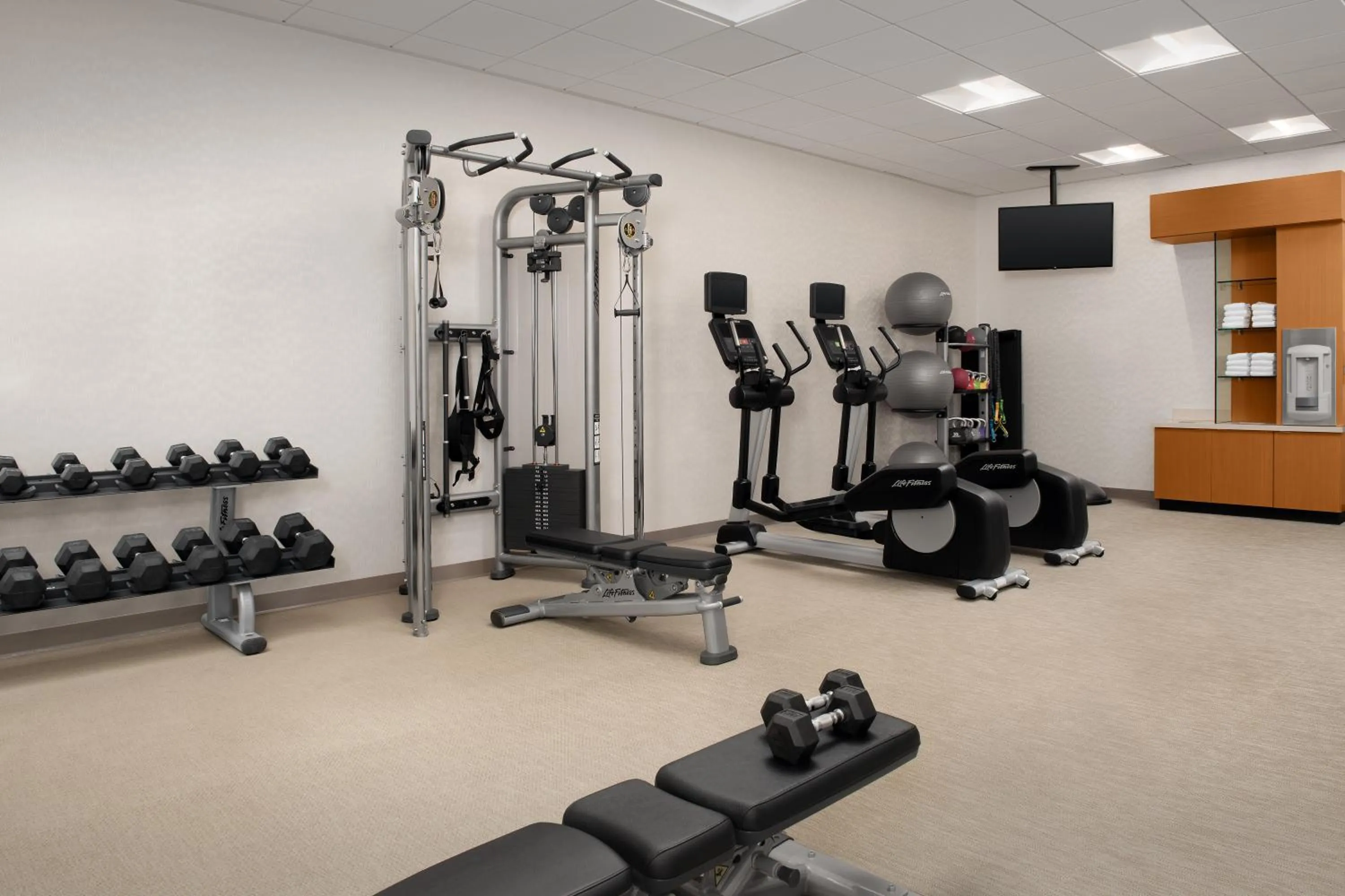 Fitness centre/facilities in SpringHill Suites By Marriott Charleston Airport & Convention Center