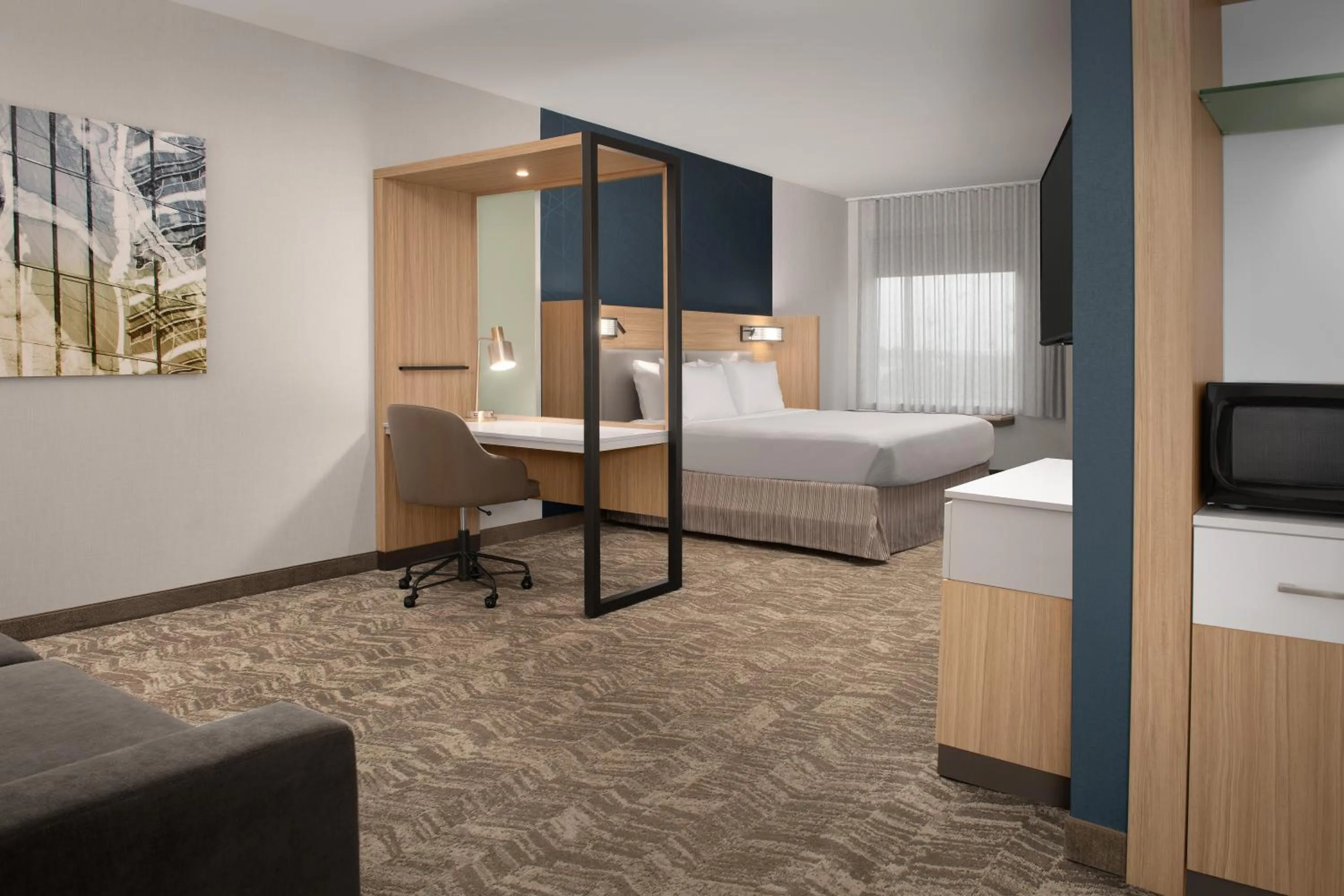 TV and multimedia, Bed in SpringHill Suites By Marriott Charleston Airport & Convention Center