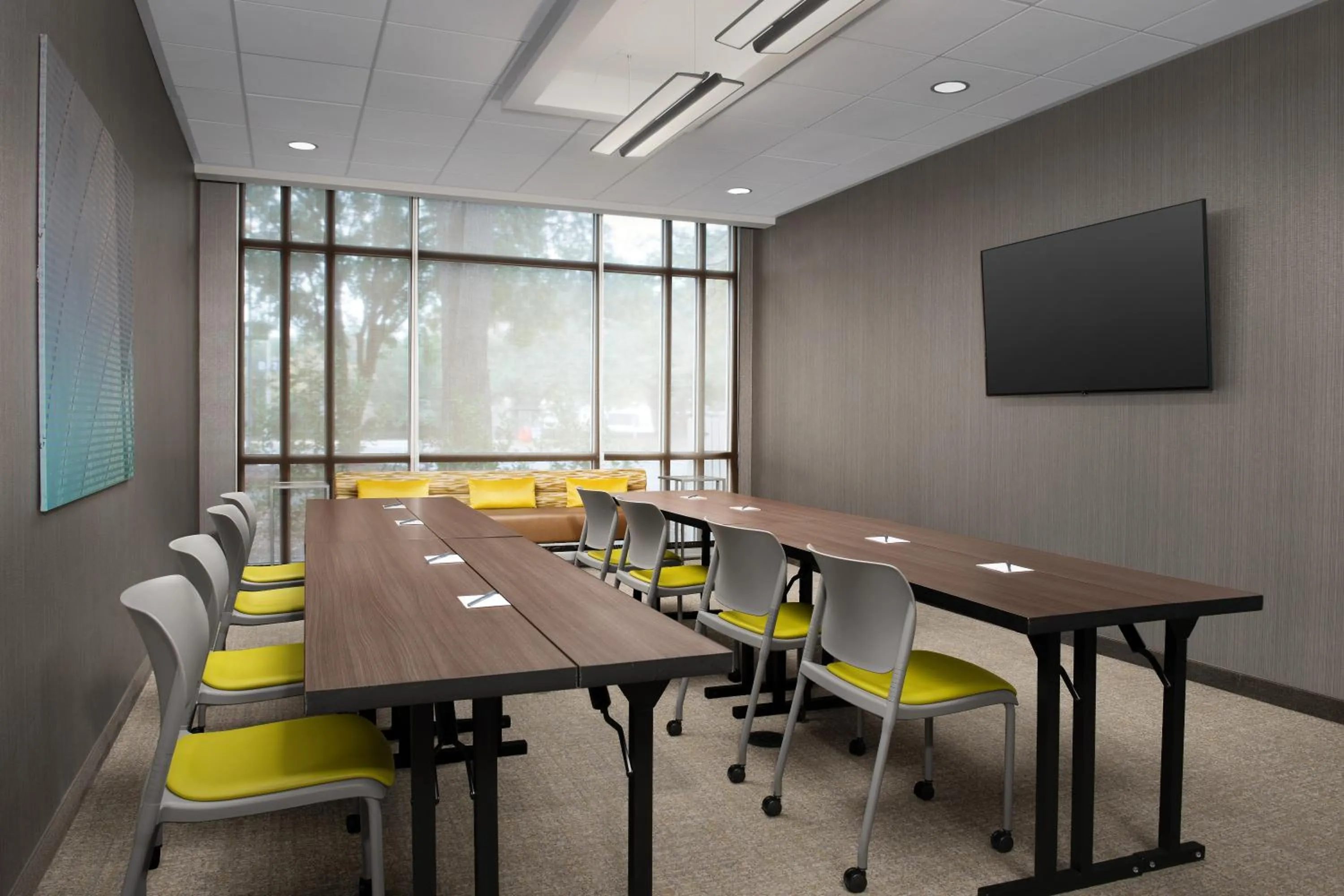 Meeting/conference room in SpringHill Suites By Marriott Charleston Airport & Convention Center