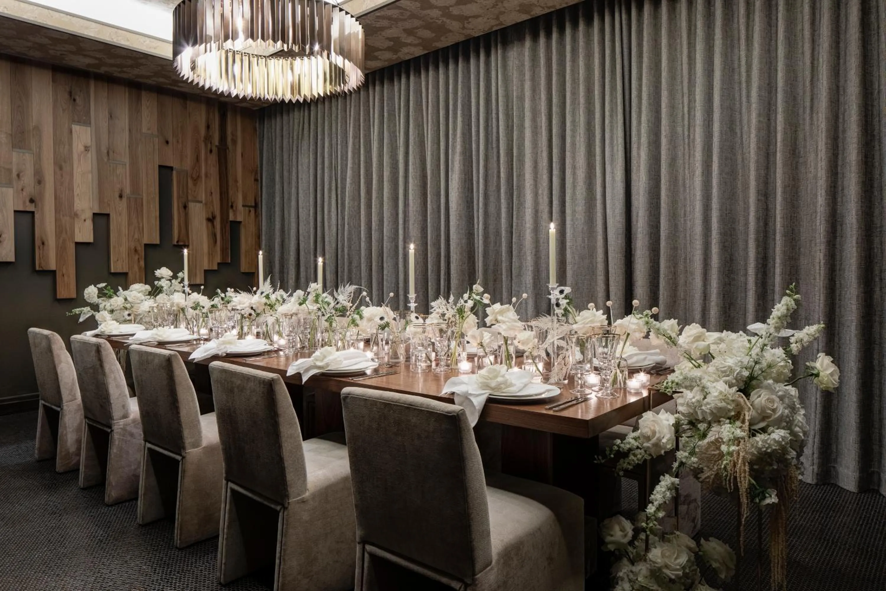 Dining area in Delta Hotels by Marriott Dallas Southlake