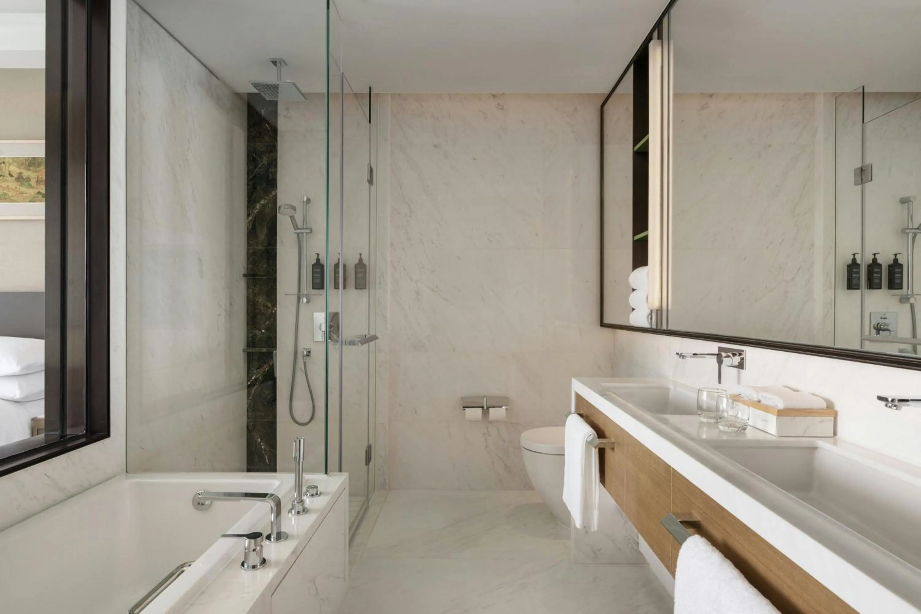 Bathroom in Sheraton Hong Kong Tung Chung Hotel