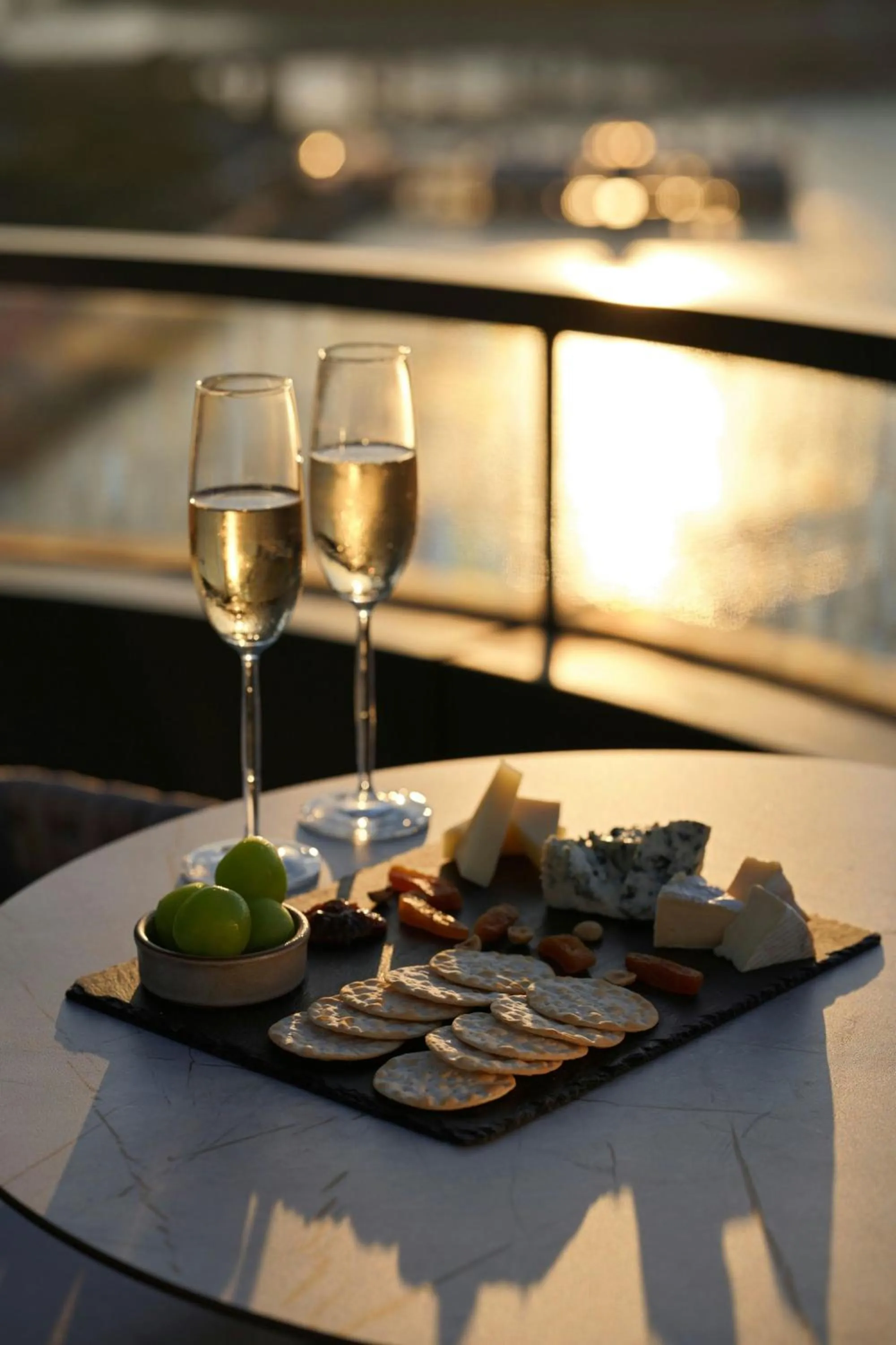 Restaurant/places to eat in Sheraton Hong Kong Tung Chung Hotel