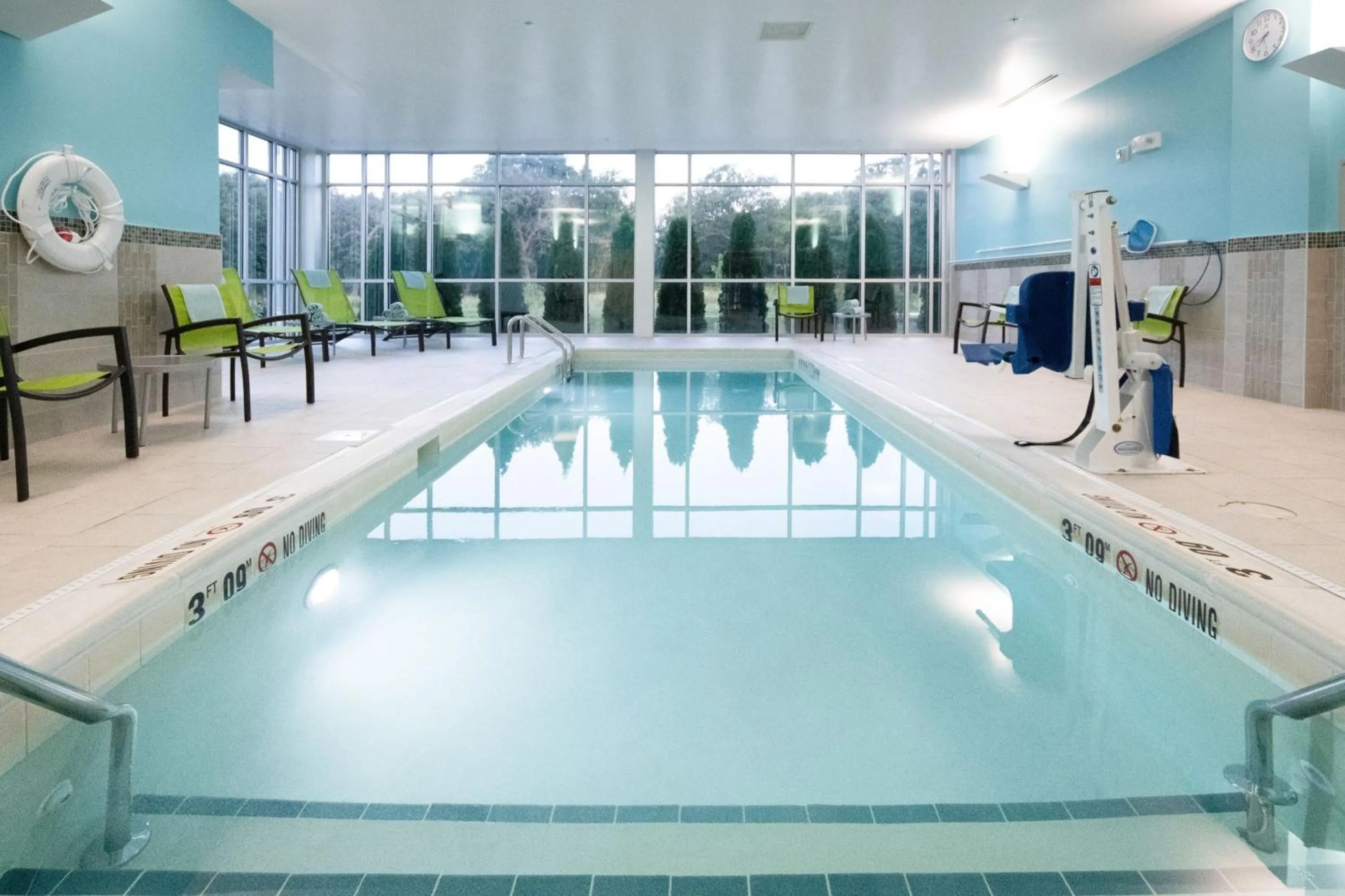 Swimming pool in SpringHill Suites by Marriott Kenosha