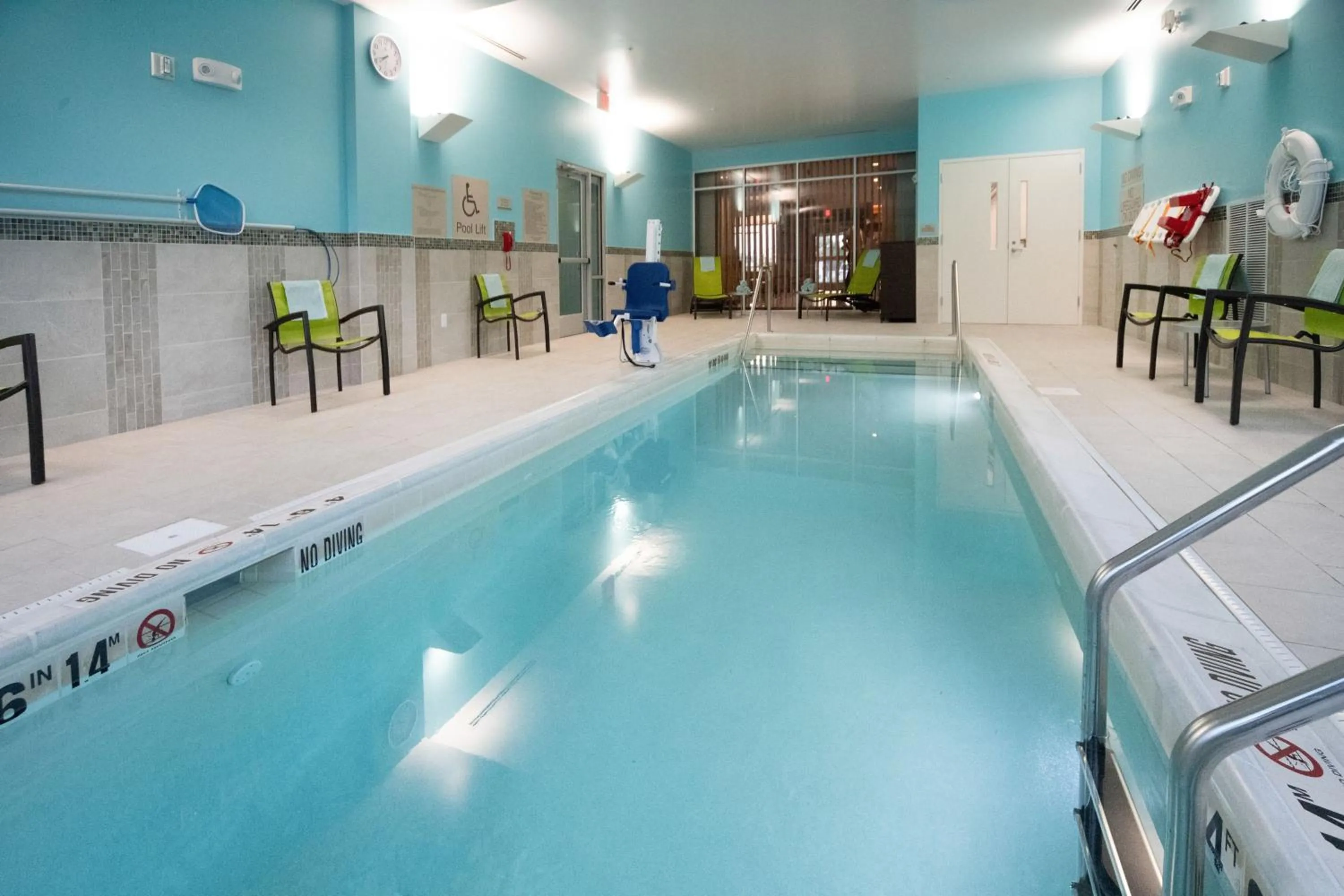 Swimming pool in SpringHill Suites by Marriott Kenosha