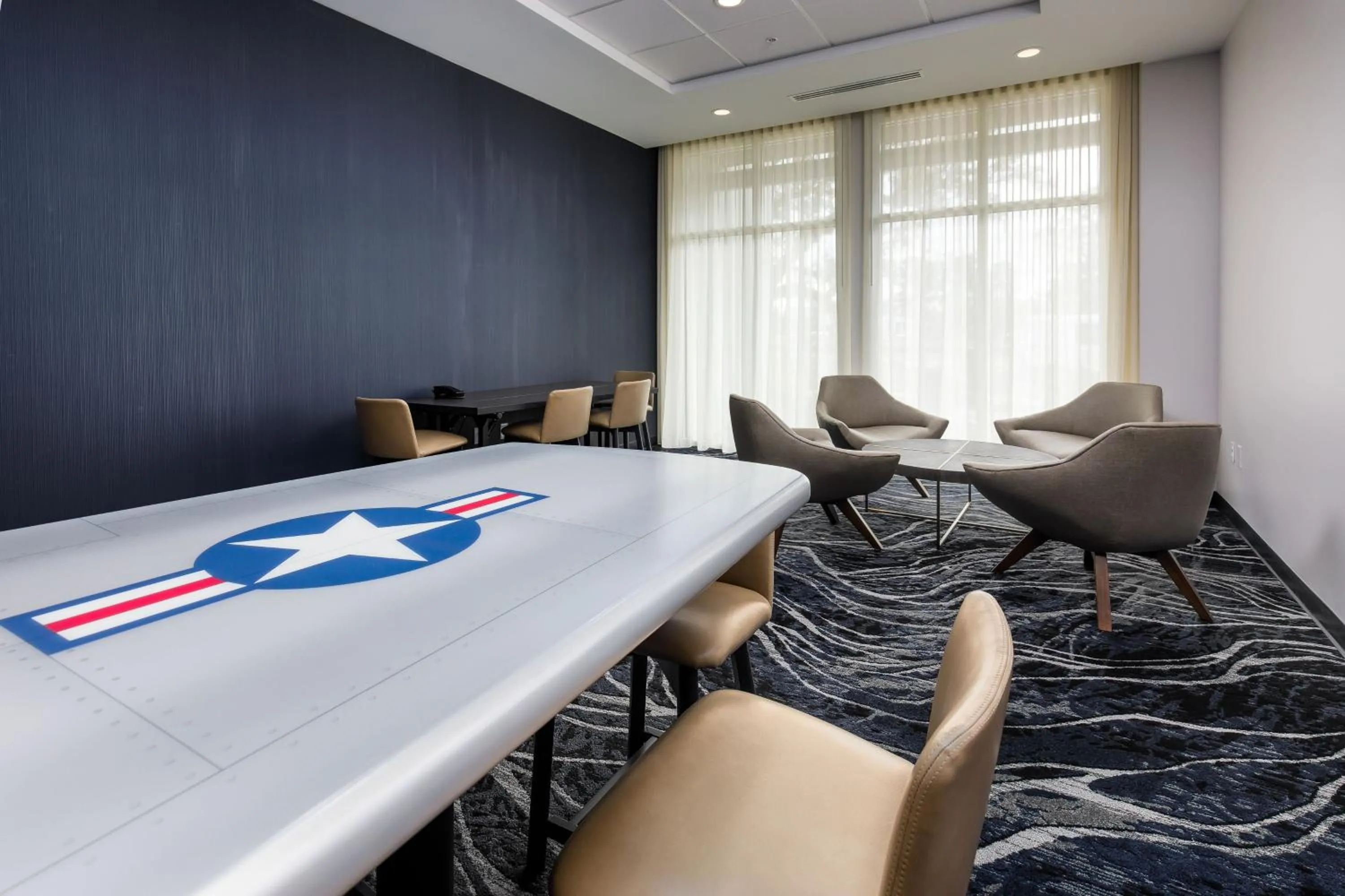 Lounge or bar in Courtyard by Marriott Pensacola I-10 West