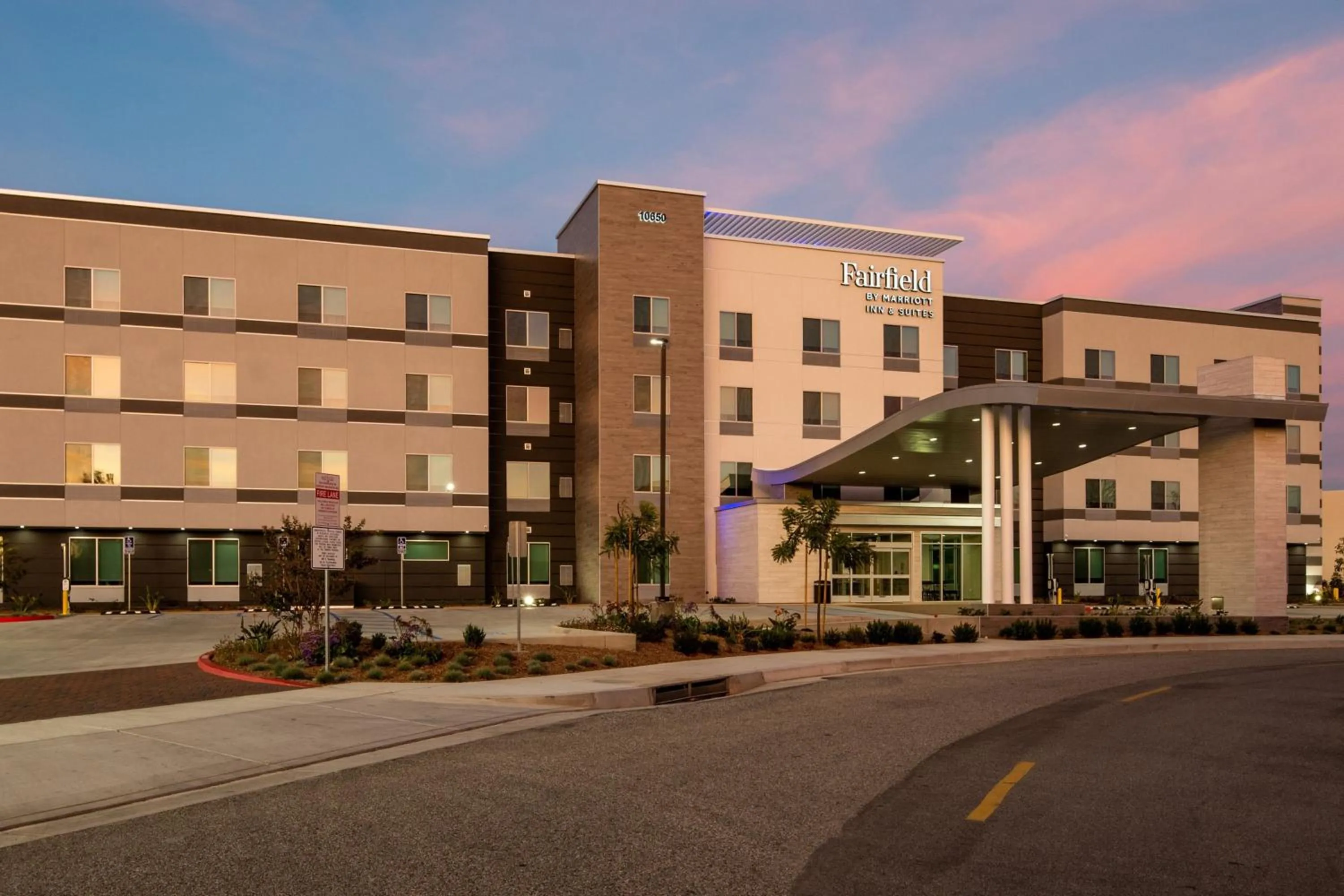 View (from property/room) in Fairfield by Marriott Inn & Suites Anaheim Los Alamitos