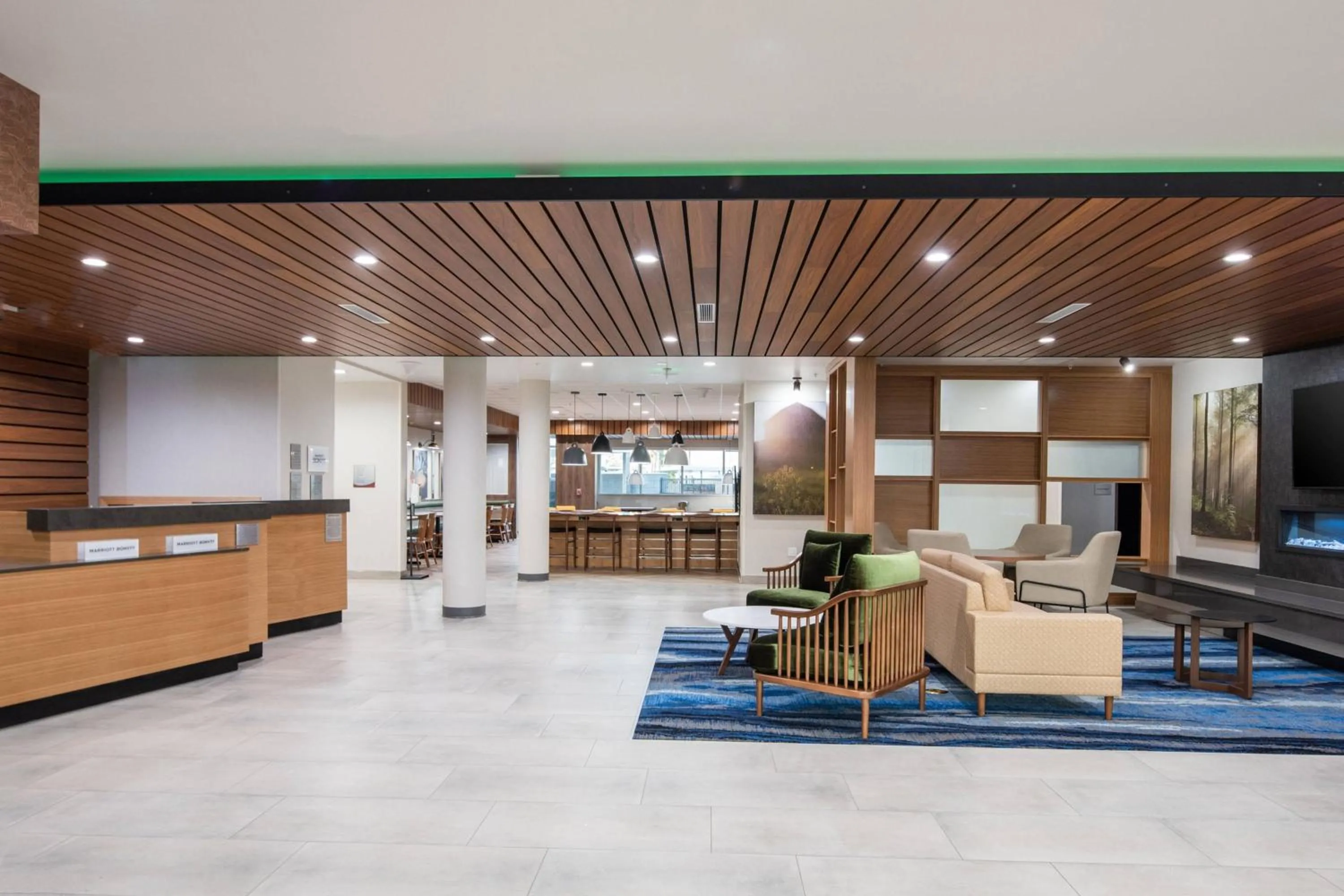 Lobby or reception in Fairfield by Marriott Inn & Suites Anaheim Los Alamitos