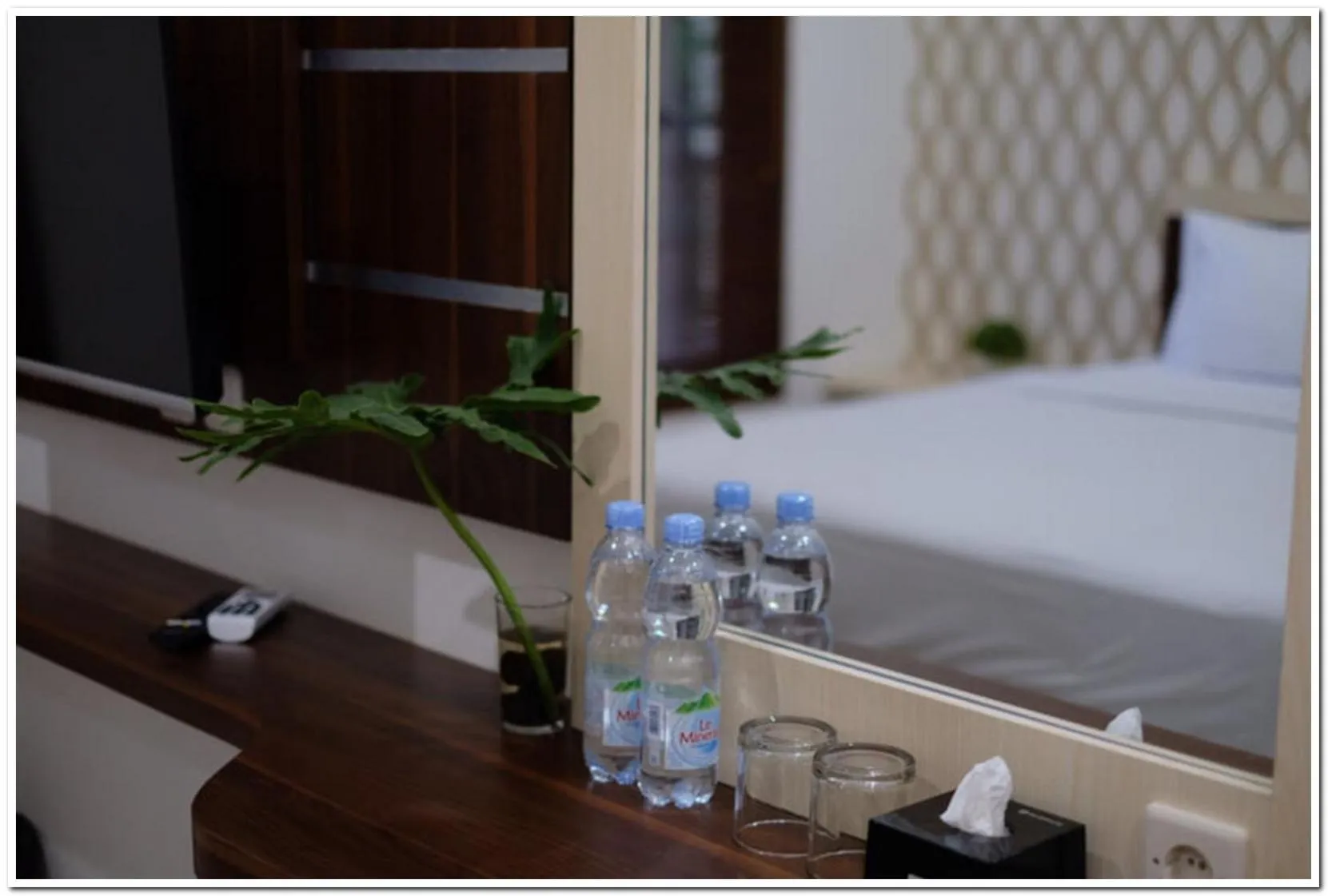 Bedroom, Bed in RedDoorz Syariah at Omah Sawah