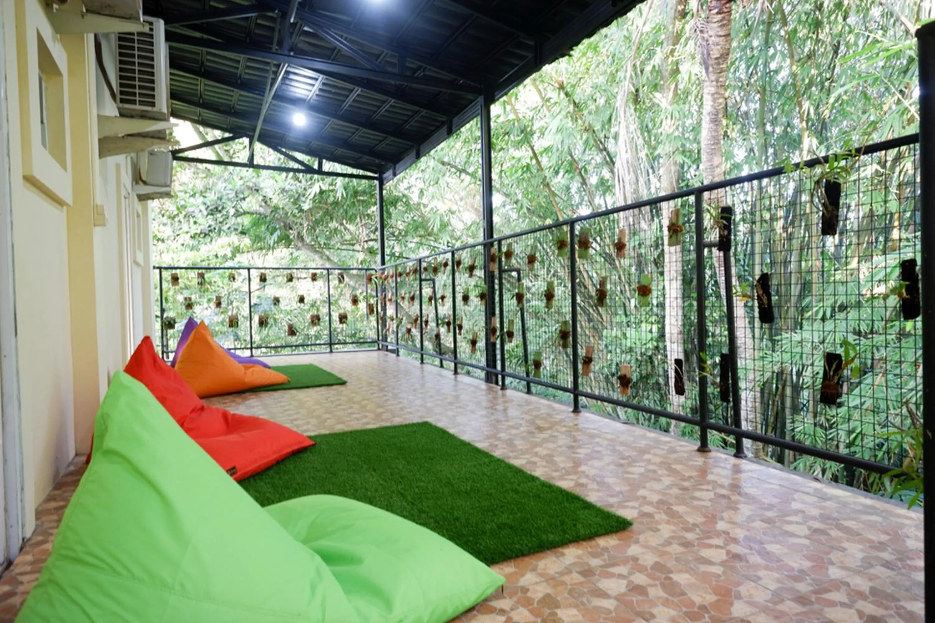 RedDoorz Syariah at Omah Sawah