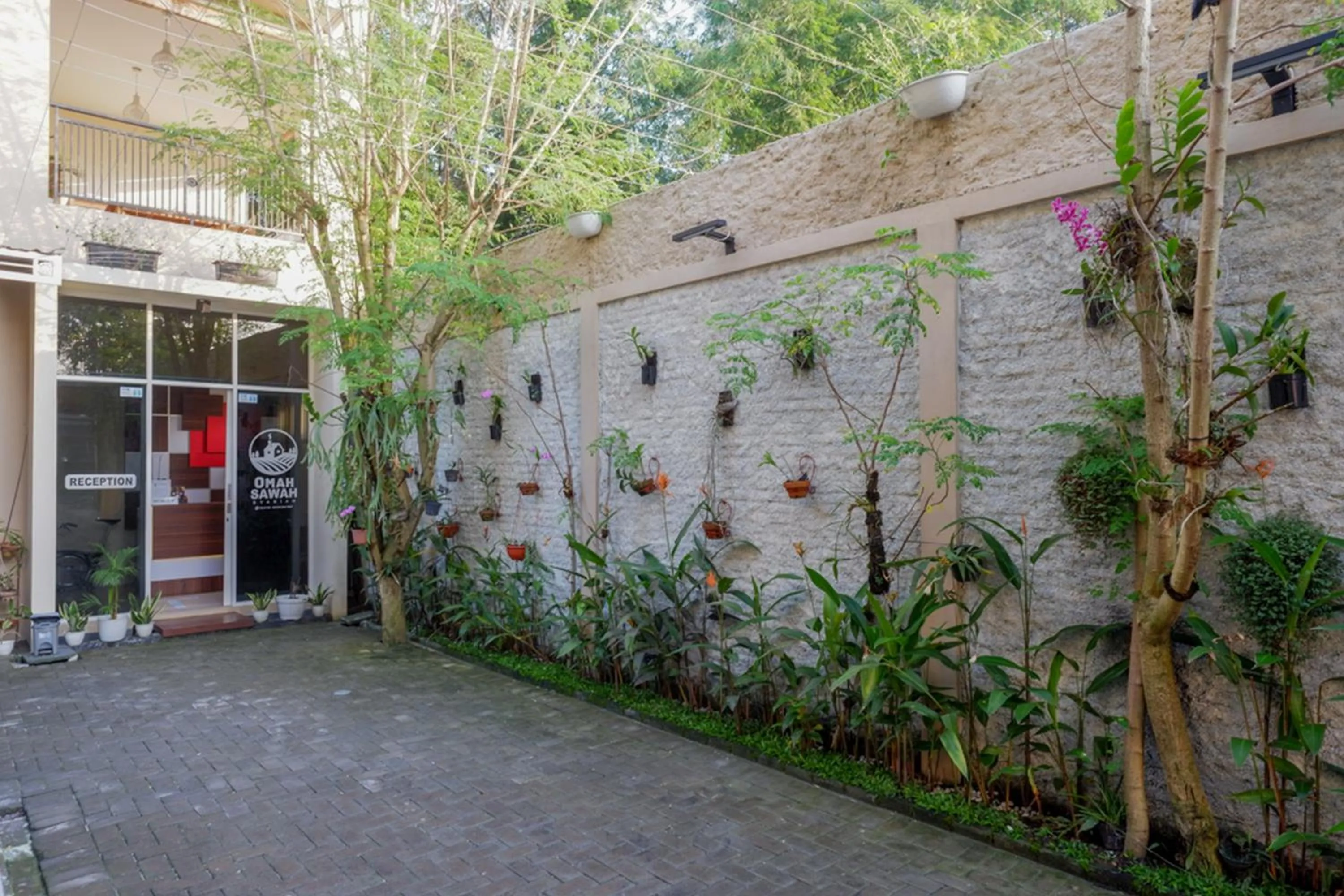 RedDoorz Syariah at Omah Sawah