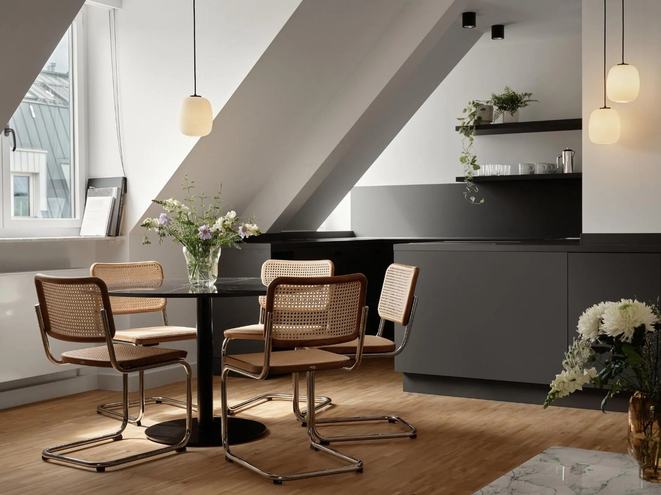 Kitchen or kitchenette in Bob W Munich Schwabing