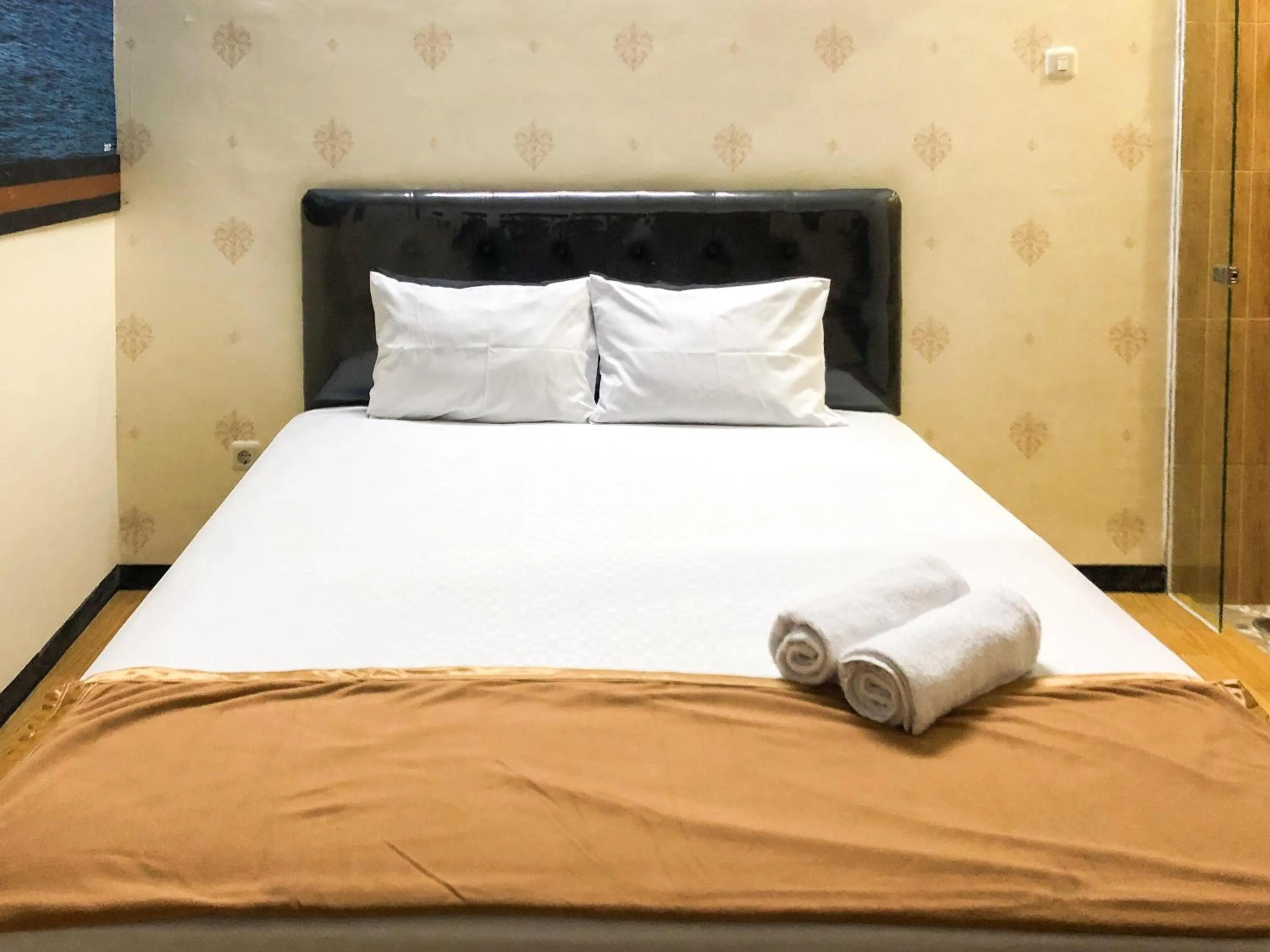 Bed in Urbanview Hotel Gangnam near Mall Olympic Garden