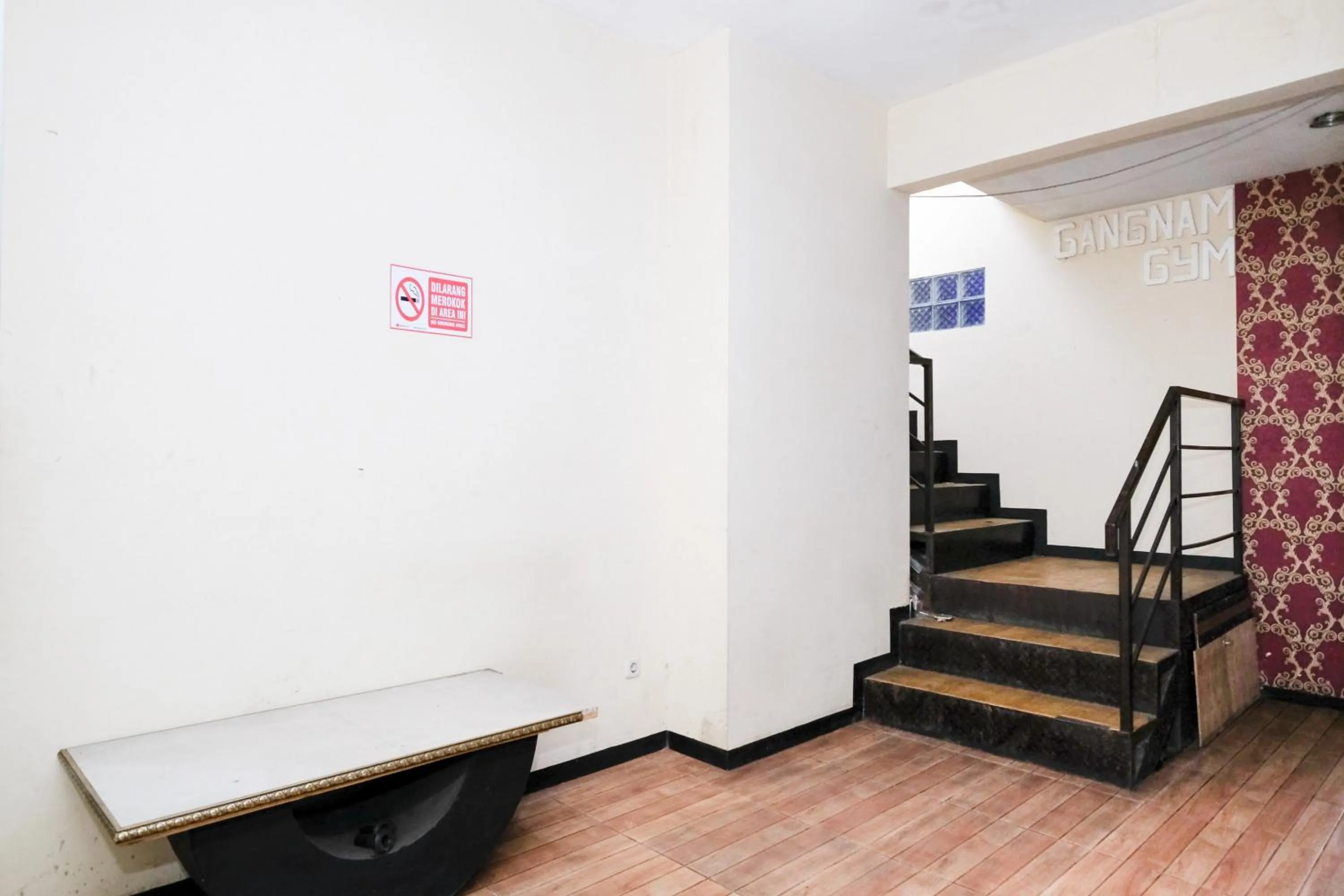 Property building in Urbanview Hotel Gangnam near Mall Olympic Garden