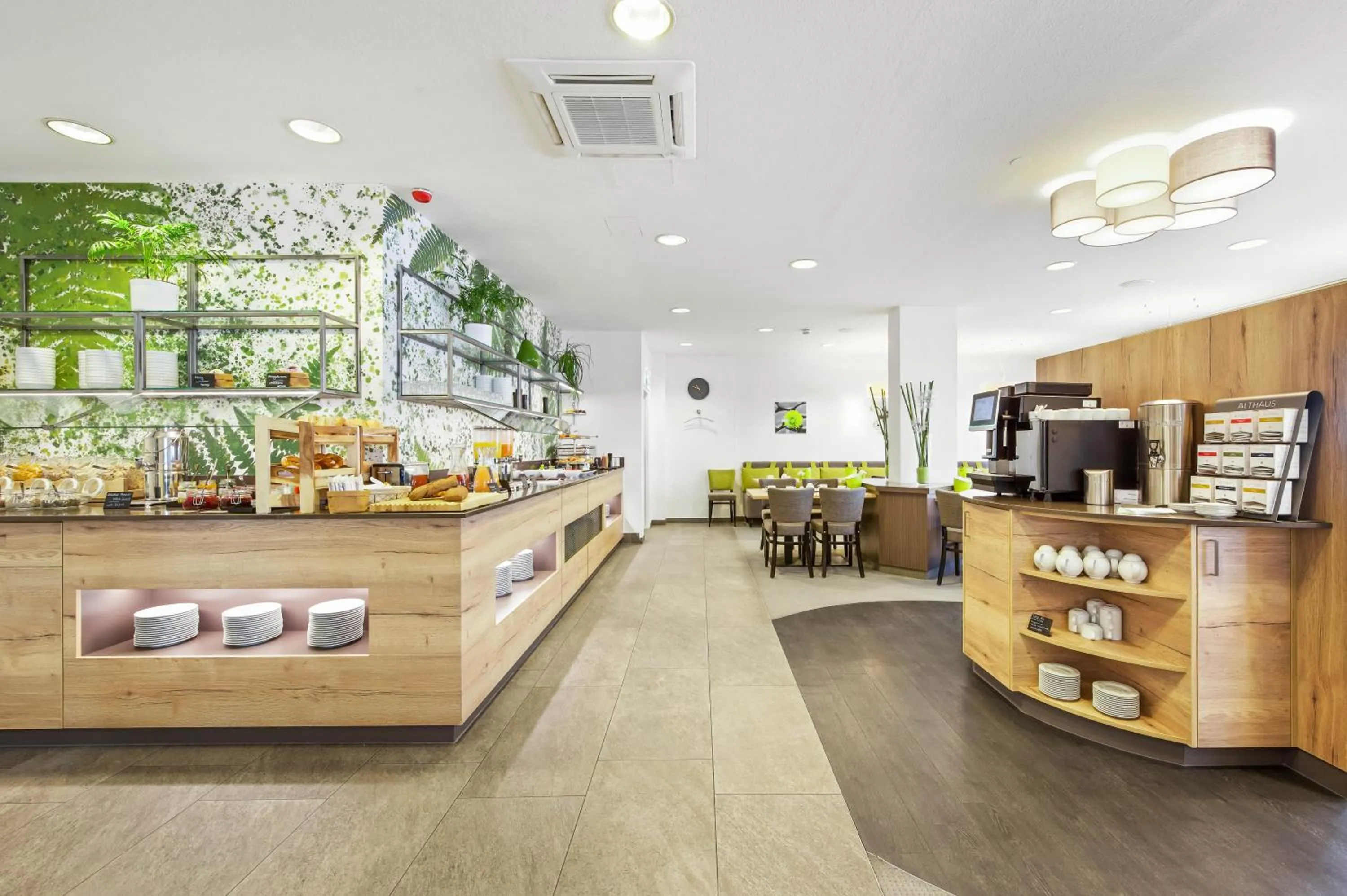 Breakfast in Best Western Hotel Favorit