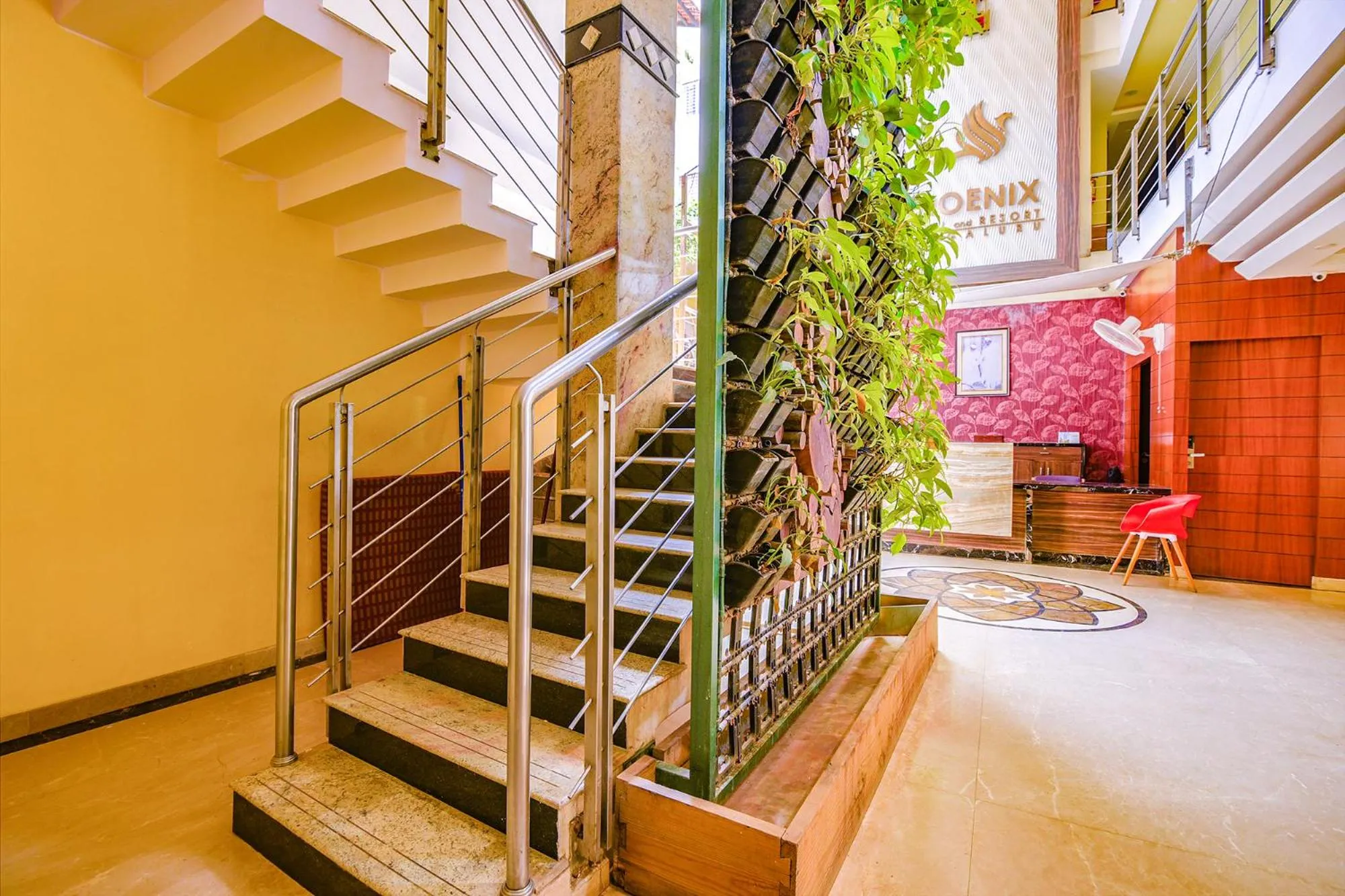 Lobby or reception in Via Phoenix Resorts - Nr M Chinnaswamy Stadium