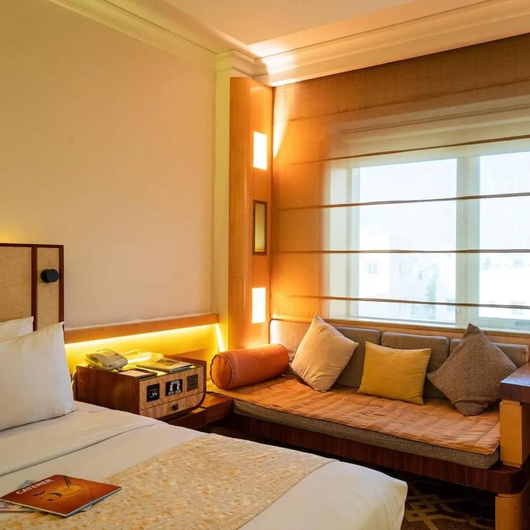 Property building, Bed in Marco Polo Hotel