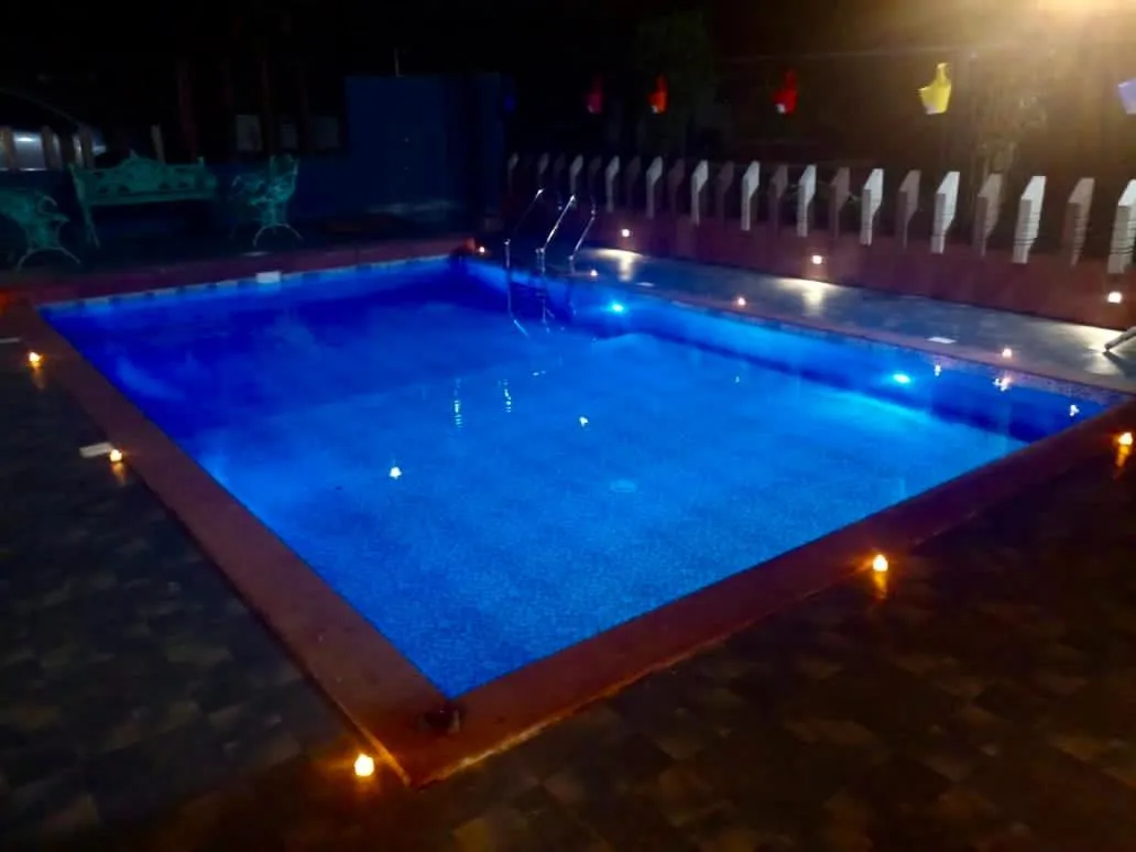 Swimming pool in Stone shelter