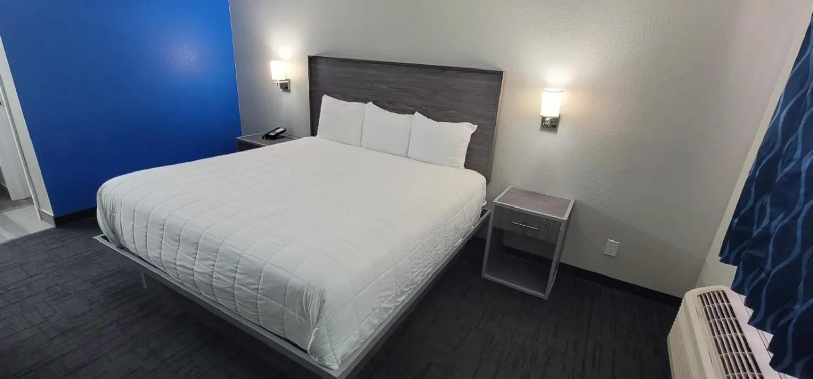 Bed in Green Country Inn