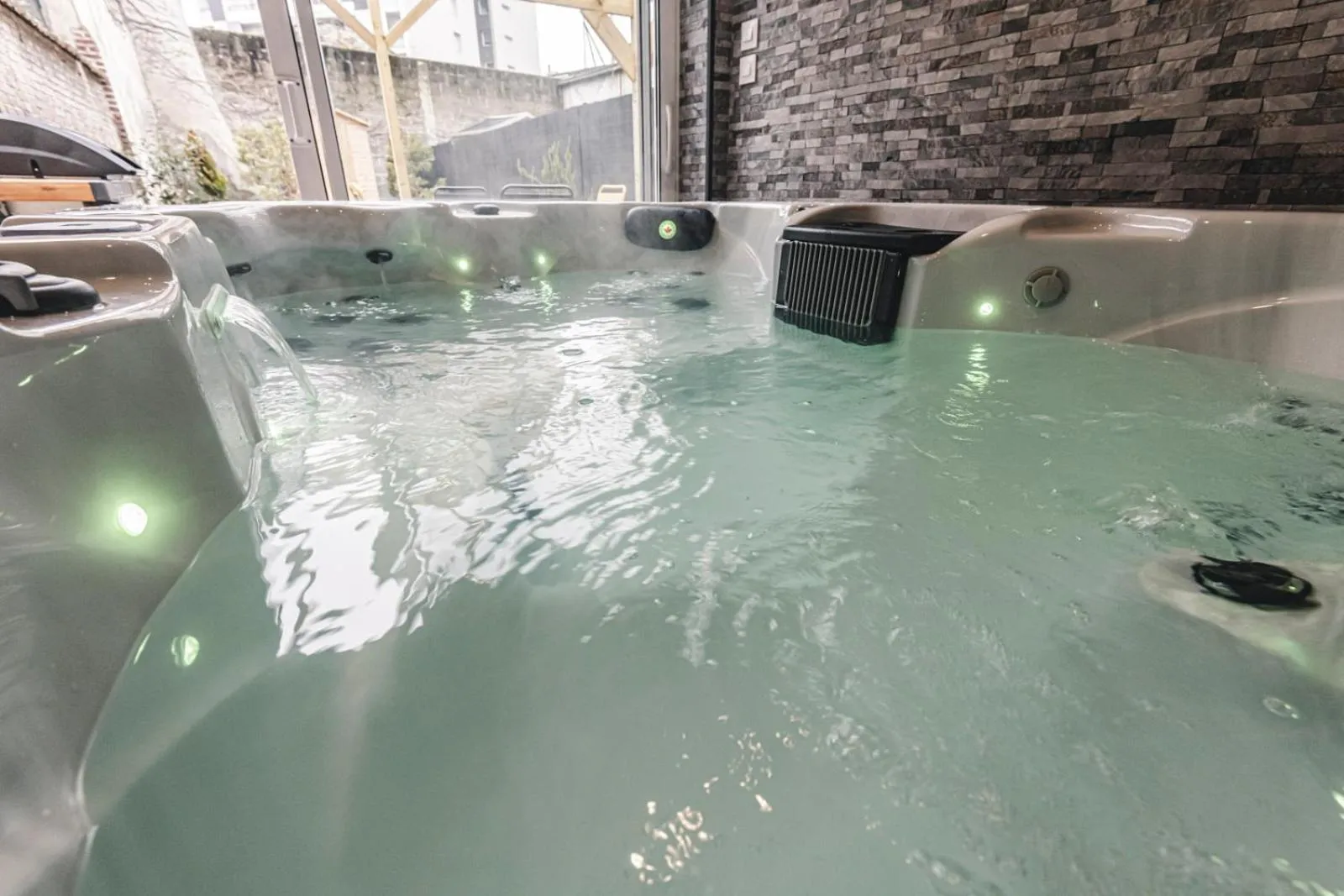 Spa and wellness centre/facilities in Art Déco Gare & Spa
