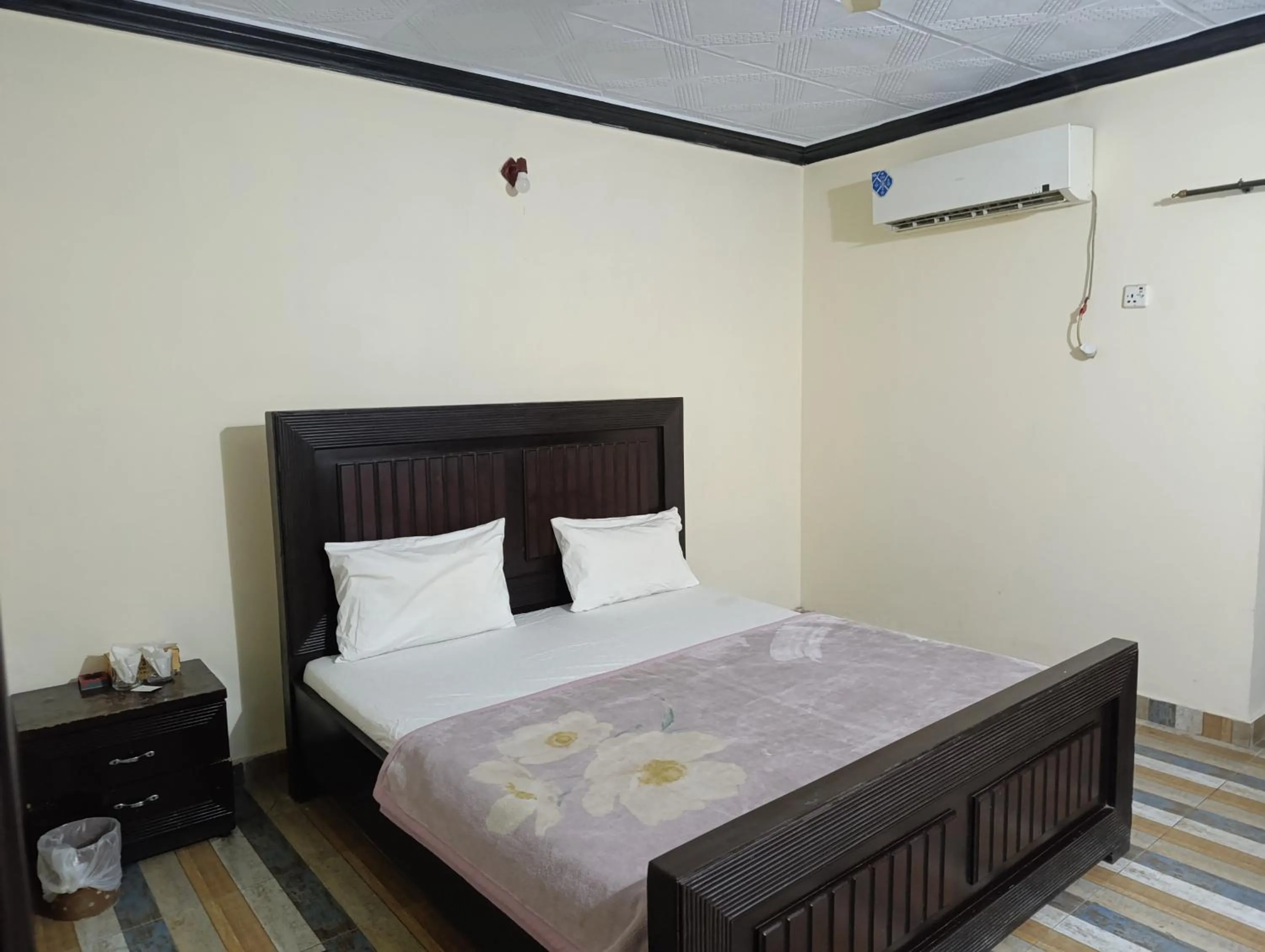 Bed in Hotels Inn Multan Laxen Inn Multan Hotels Pakistan
