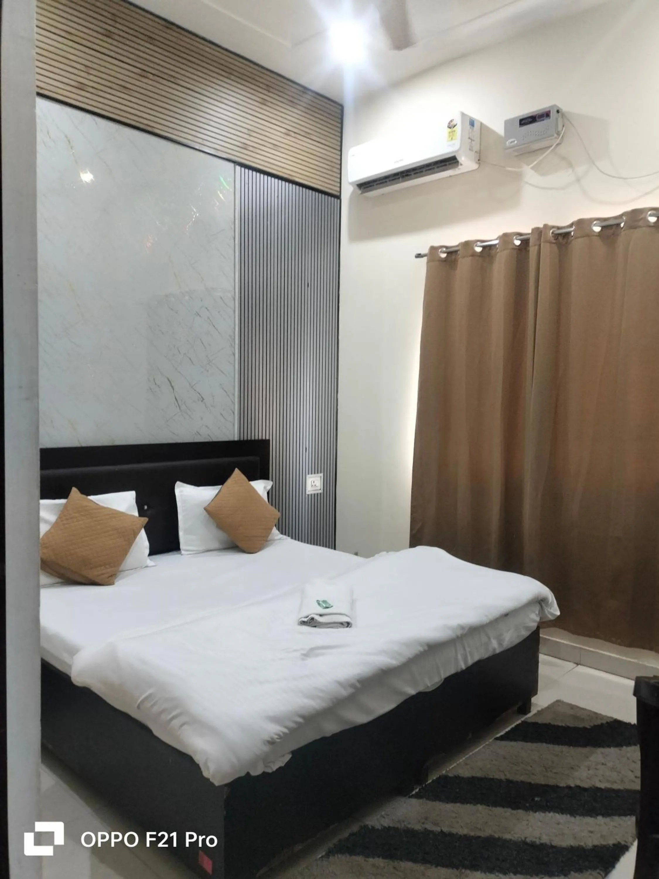 Bedroom, Bed in HOTEL SATYA