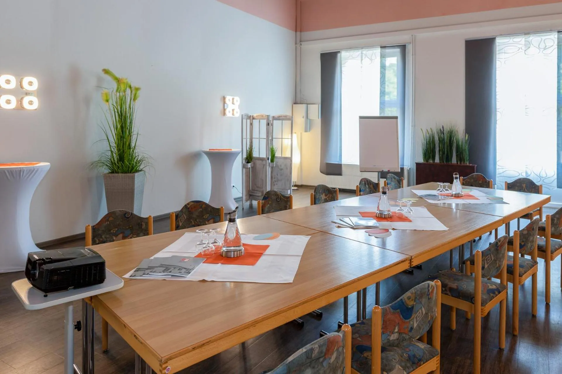 Meeting/conference room in Landhotel Zum Niestetal