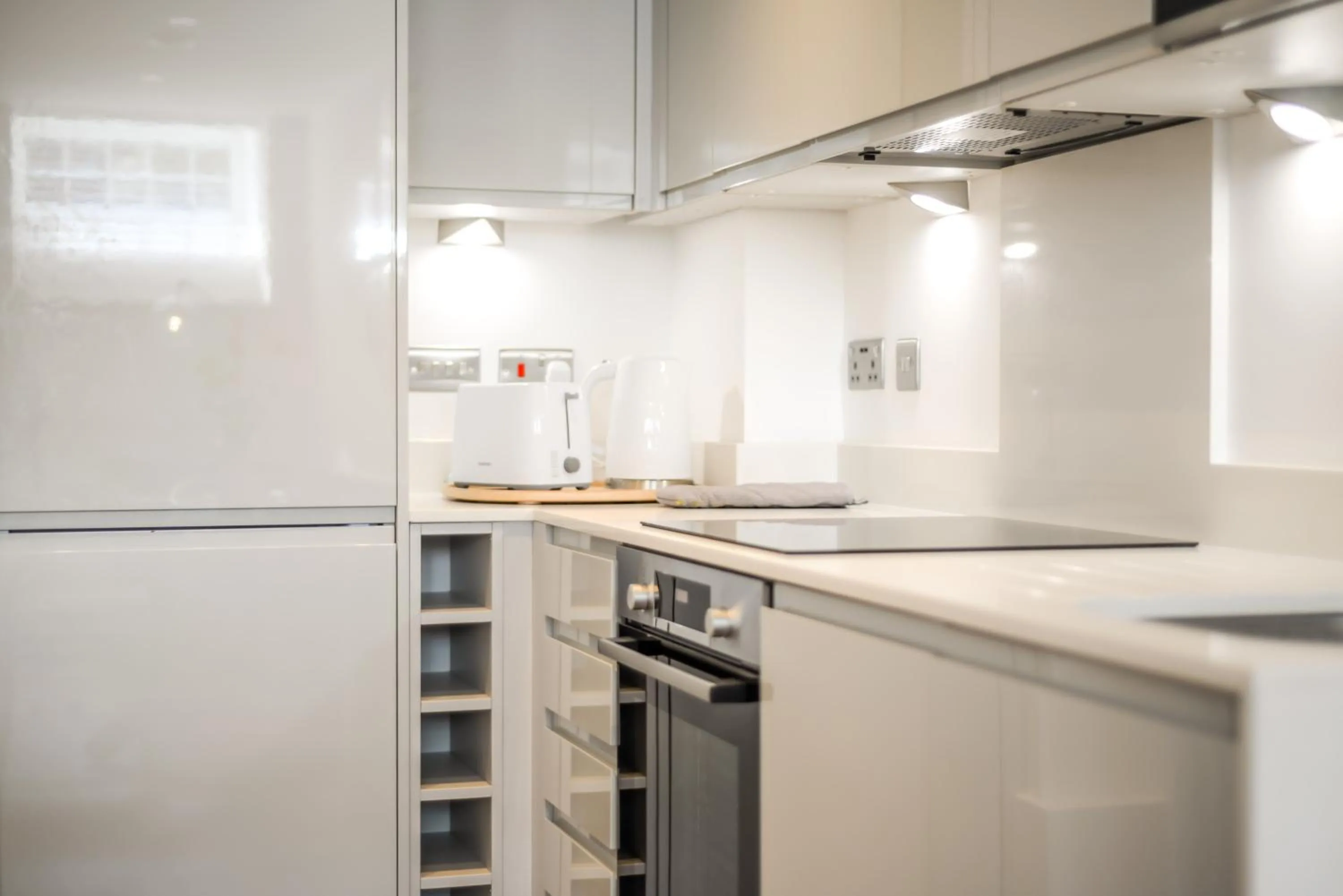 Kitchen or kitchenette in Concorde House Luxury Apartments - Chester