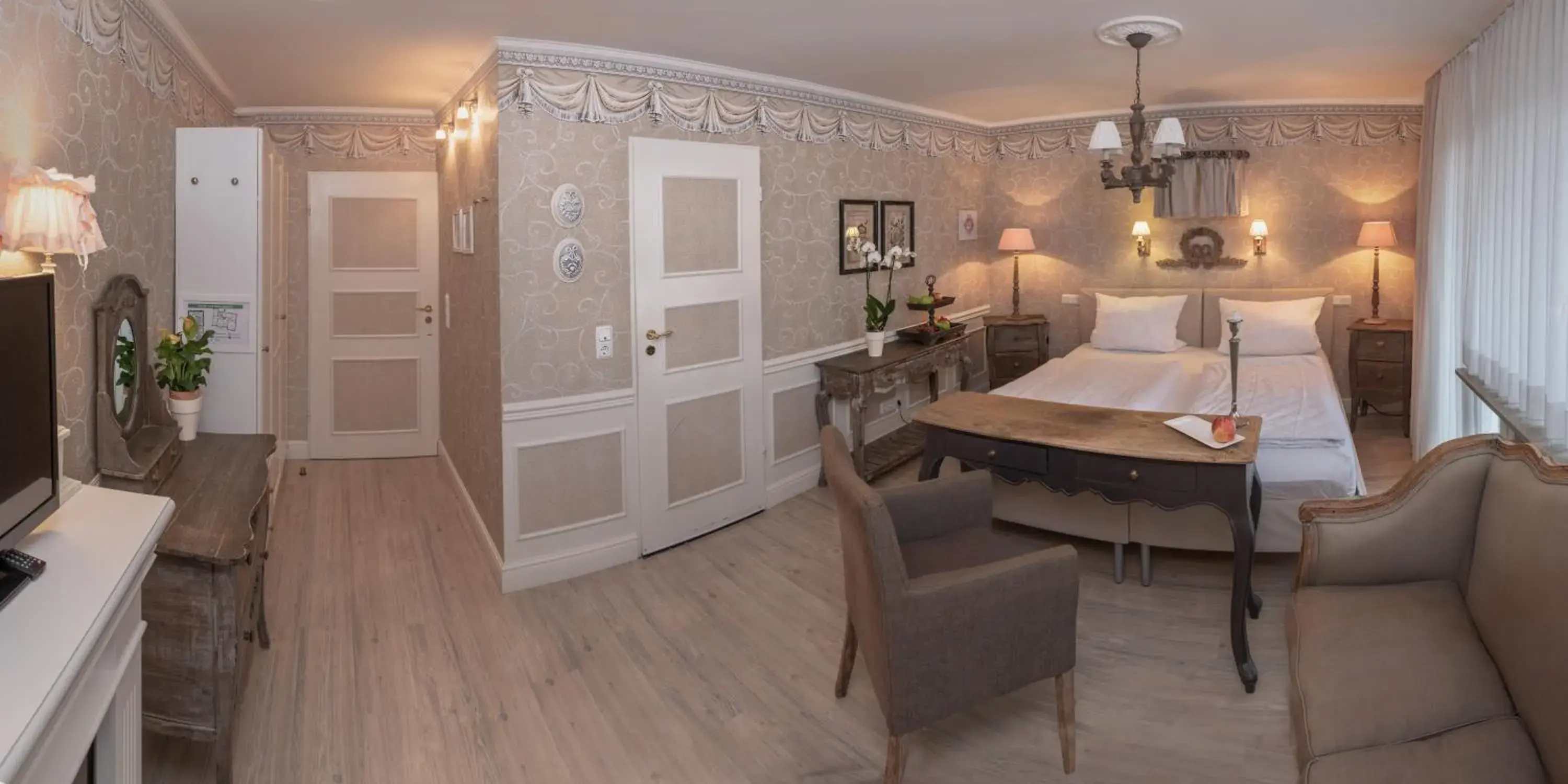 Deluxe Double Room in Landhotel Kern Deluxe Double Room in Landhotel Kern