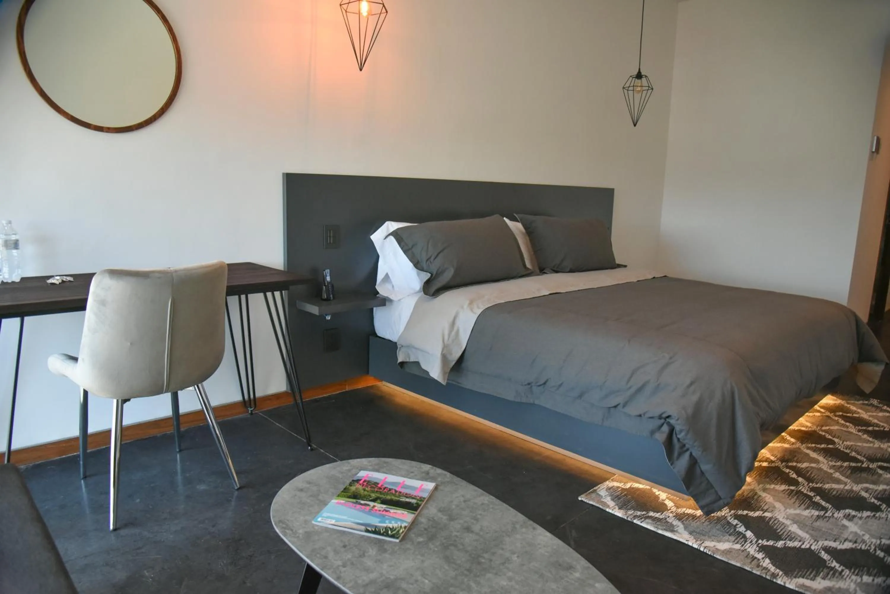 Bedroom, Bed in Suites BQ