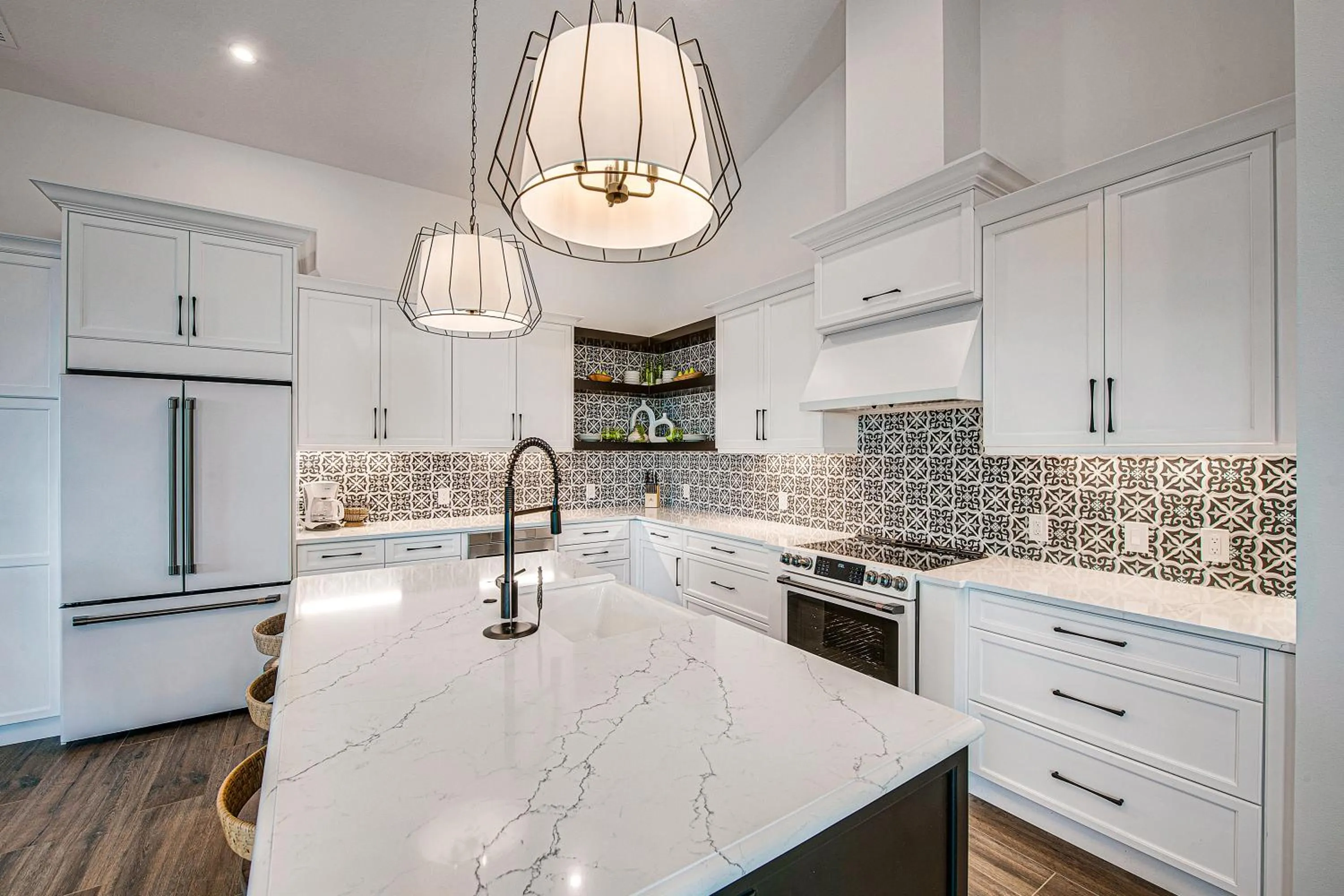 Kitchen or kitchenette in The Plaza