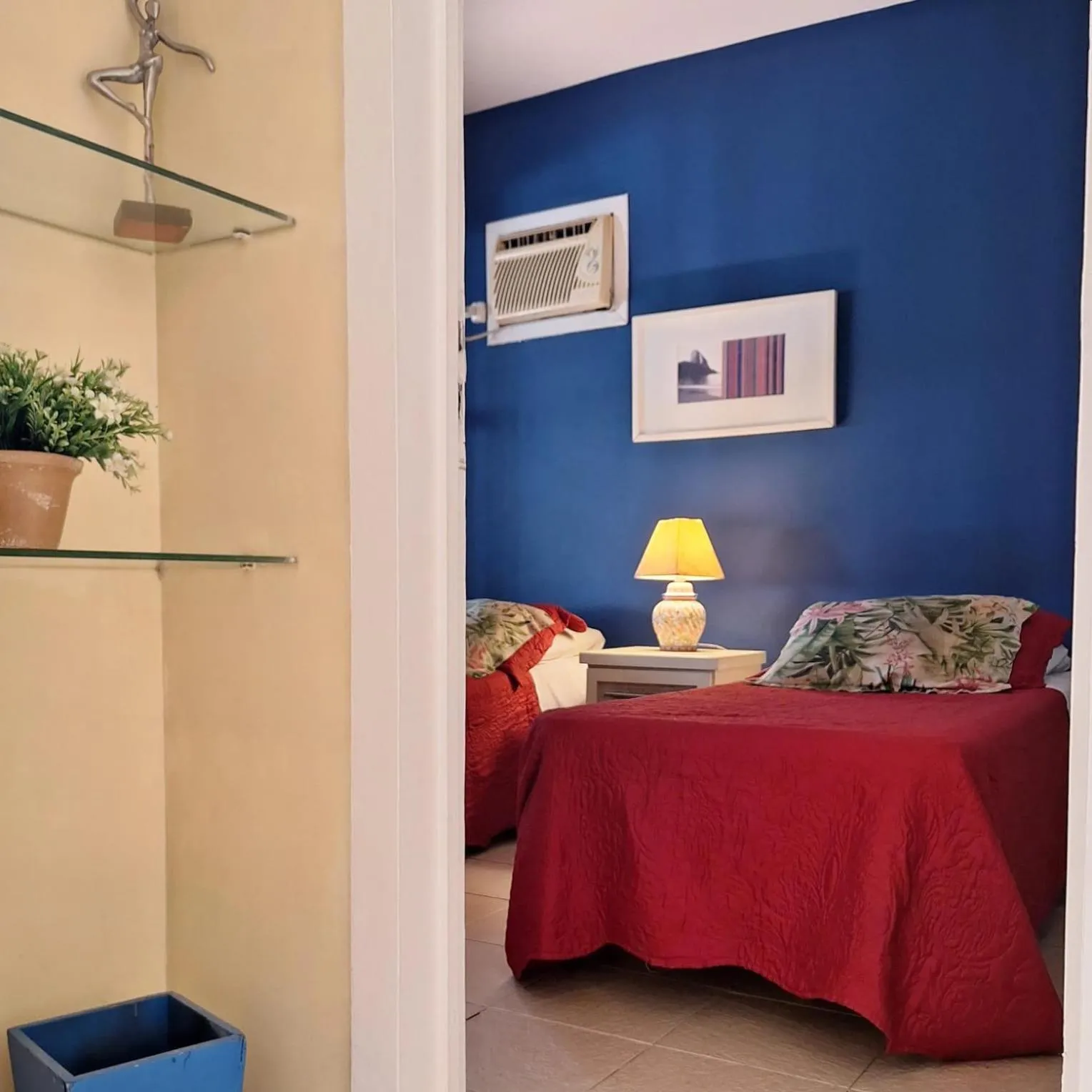 Bedroom, Bed in Porto Mar de Búzios