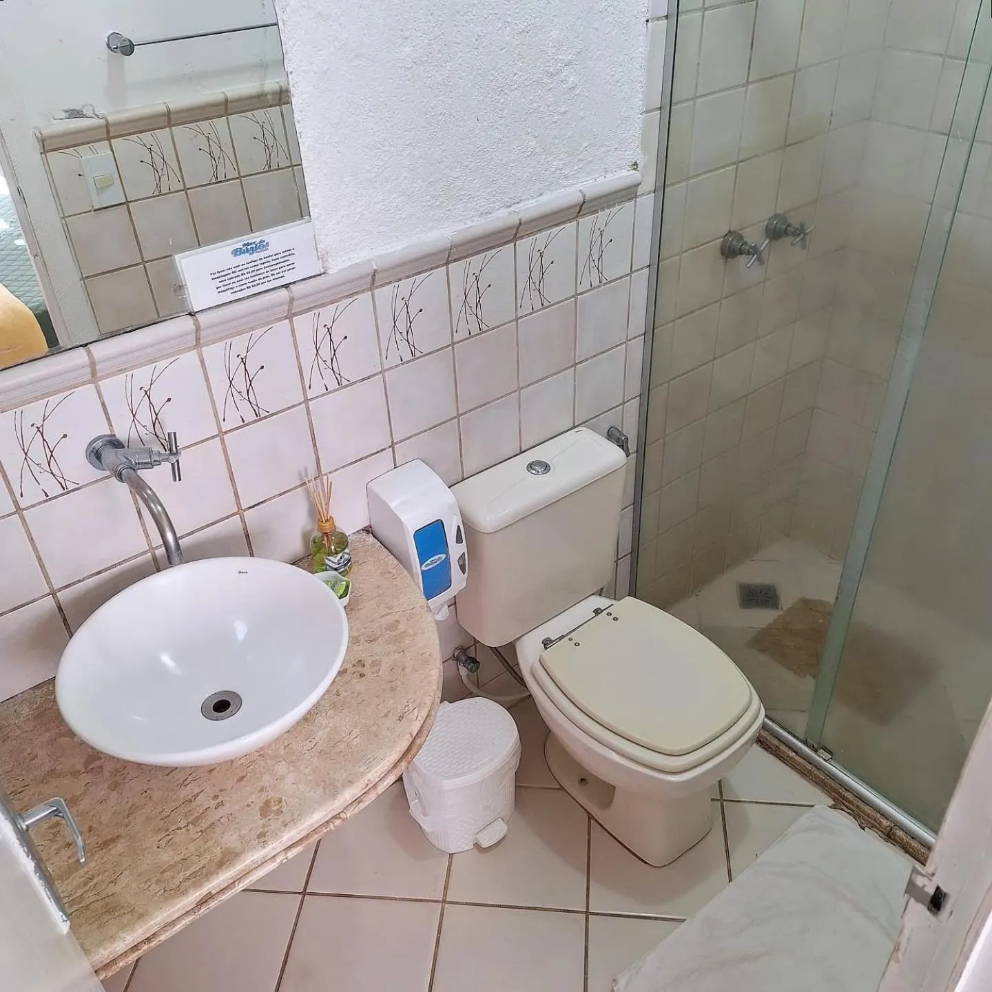 Toilet in Porto Mar de Búzios